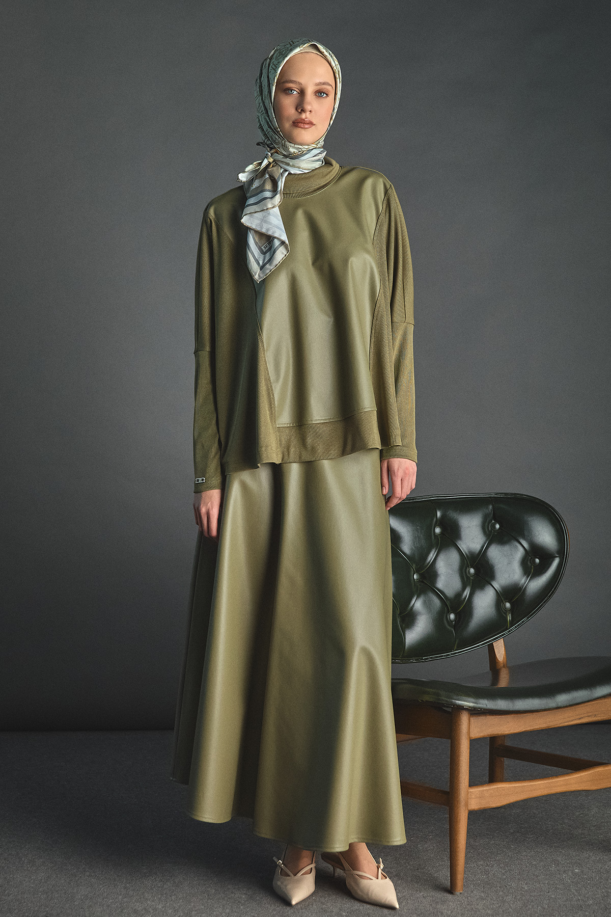 Suni Deri Garnili İkili Takım