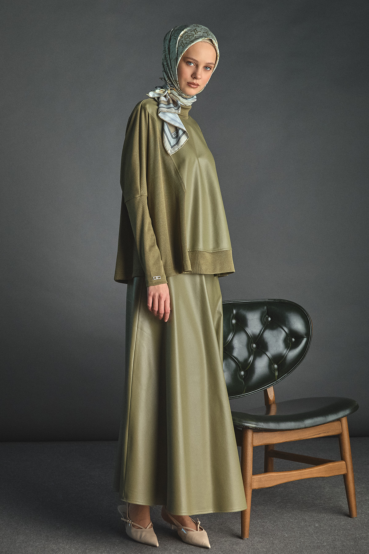 Suni Deri Garnili İkili Takım