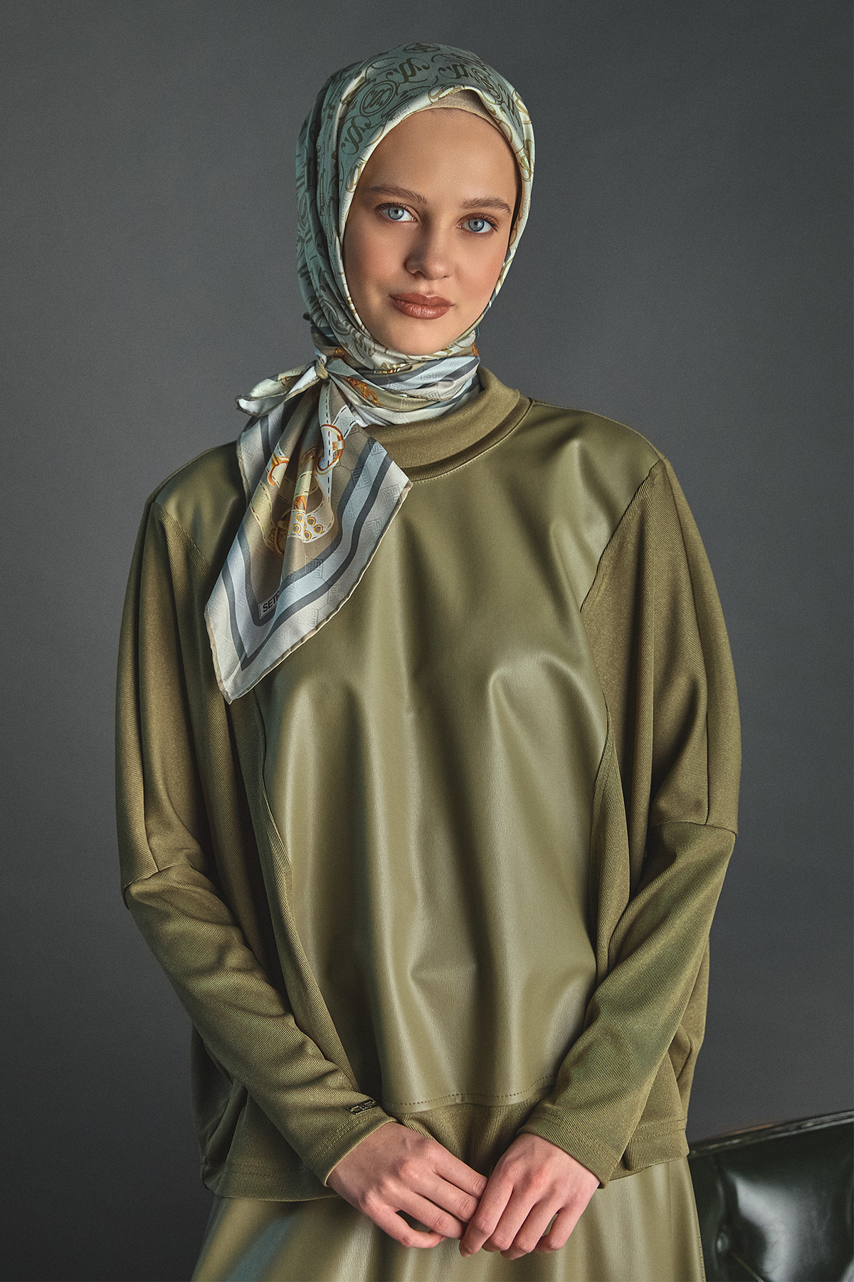 Suni Deri Garnili İkili Takım