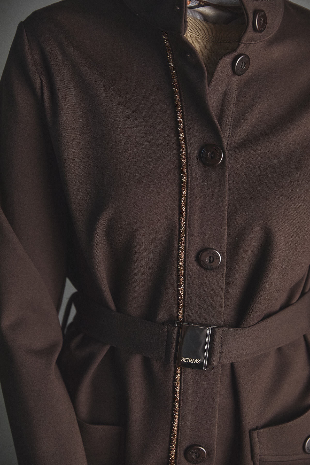 Taş Detaylı Kemerli İkili Takım