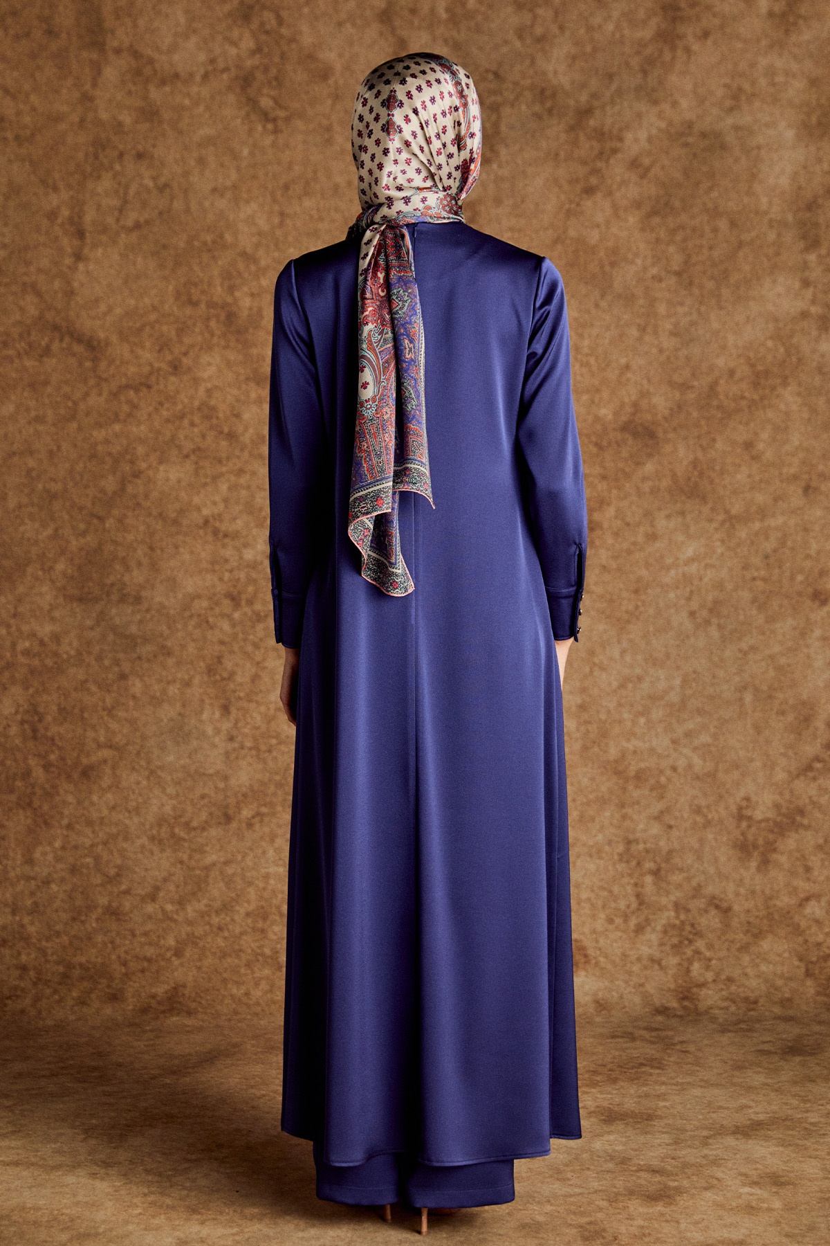 Asimetrik İkili Saten Takım