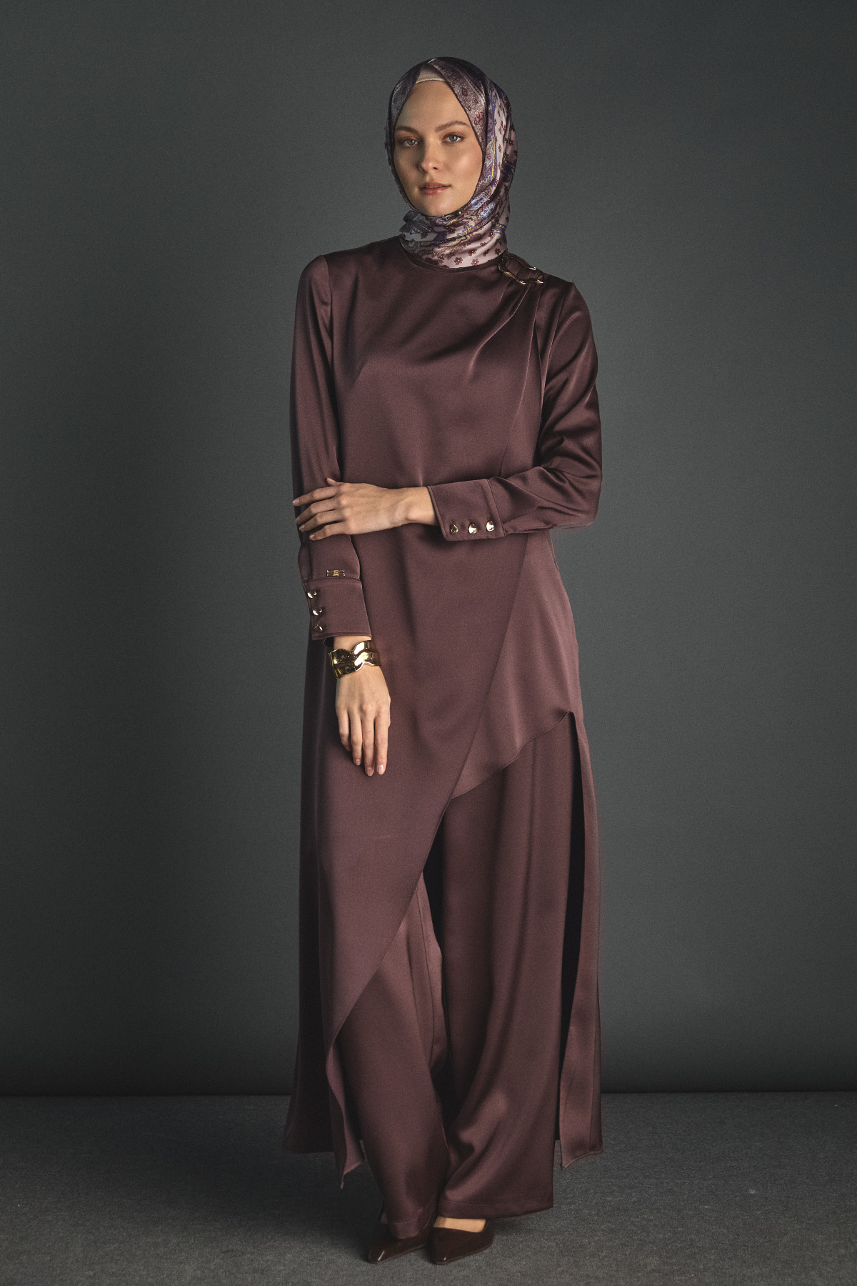 Asimetrik İkili Saten Takım