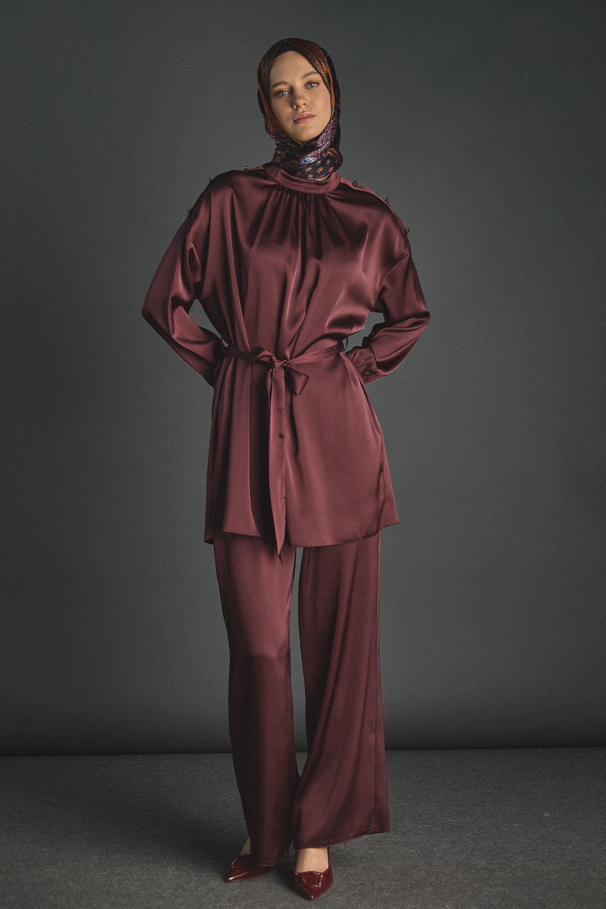 Süs Düğmeli Saten İkili Takım, Tesettür Giyim