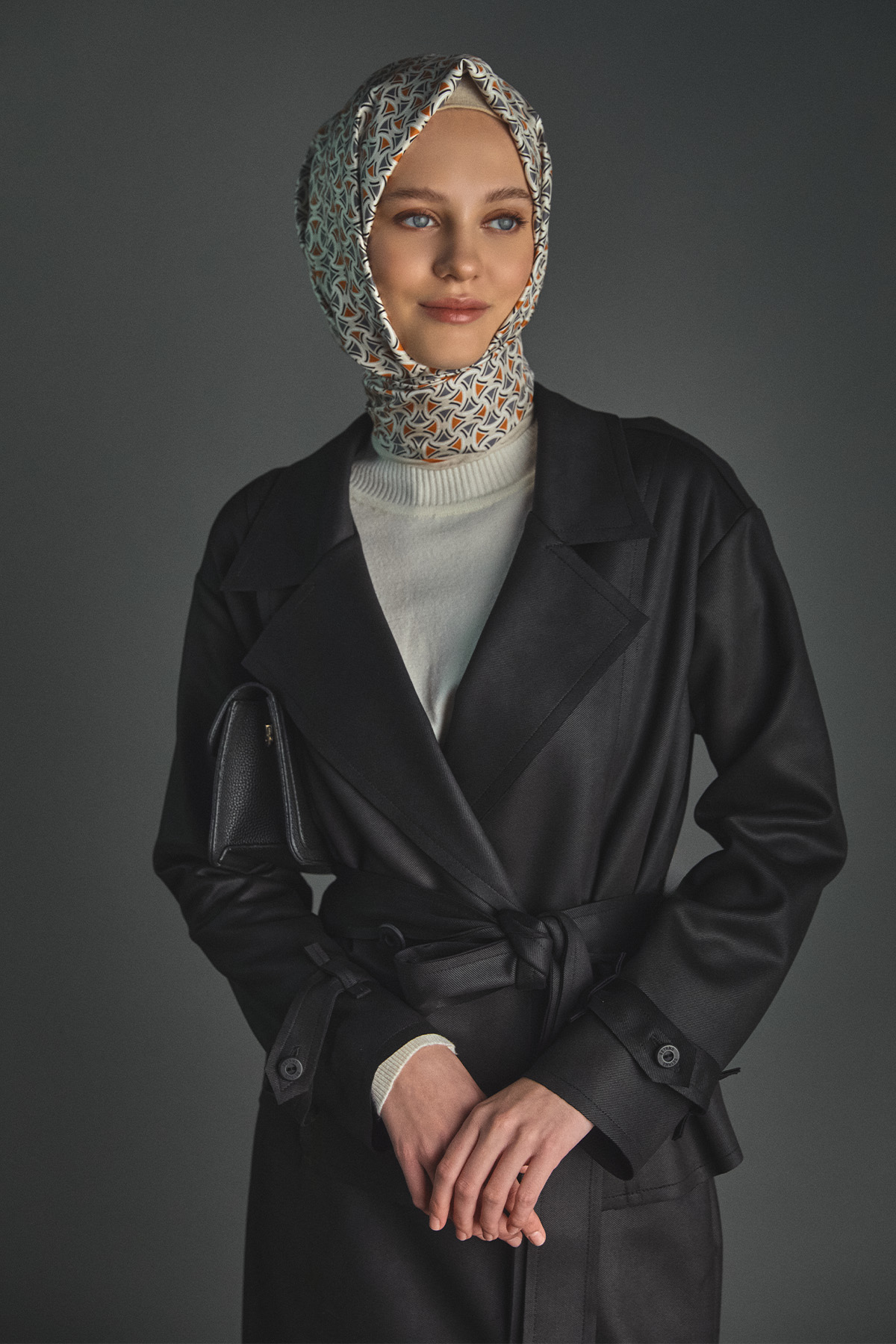 Kuşaklı Kruvaze Ceketli İkili Takım