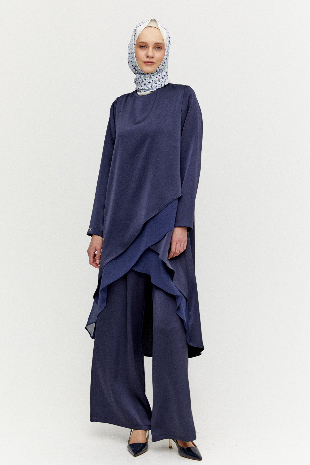 Asimetrik Tunikli Saten İkili Takım