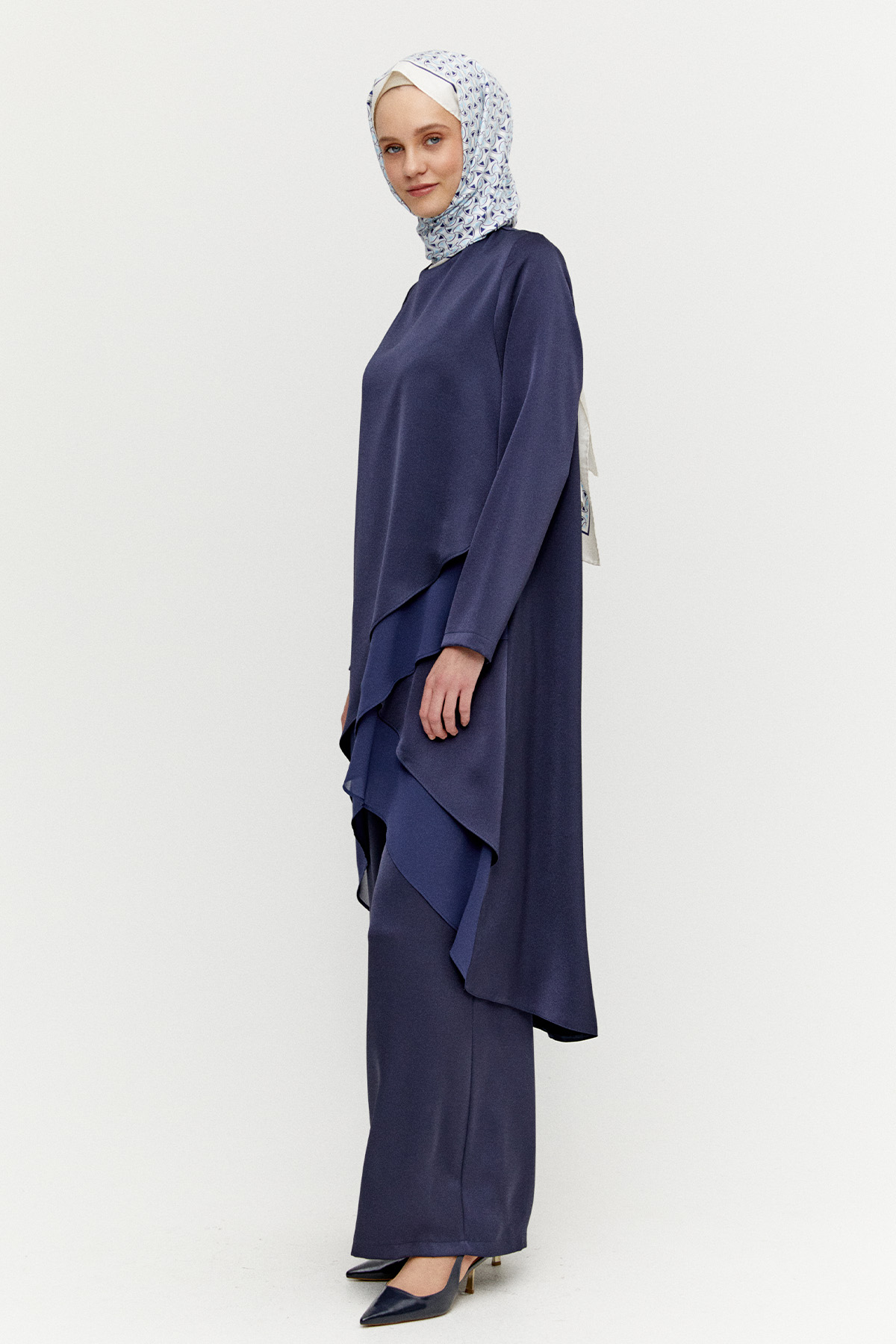 Asimetrik Tunikli Saten İkili Takım