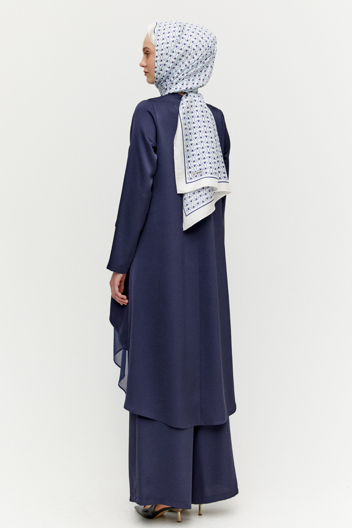 Asimetrik Tunikli Saten İkili Takım