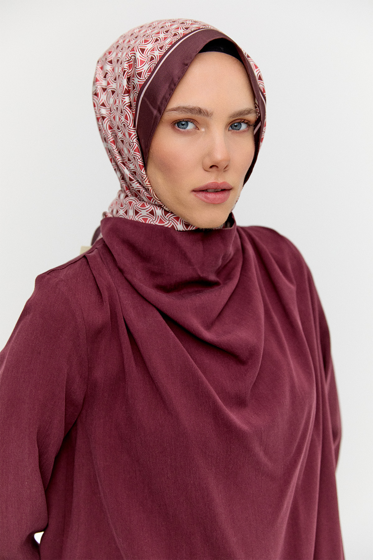 Degaje Yaka Tunik Pantolon Etek İkili Takım, Tesettür Giyim