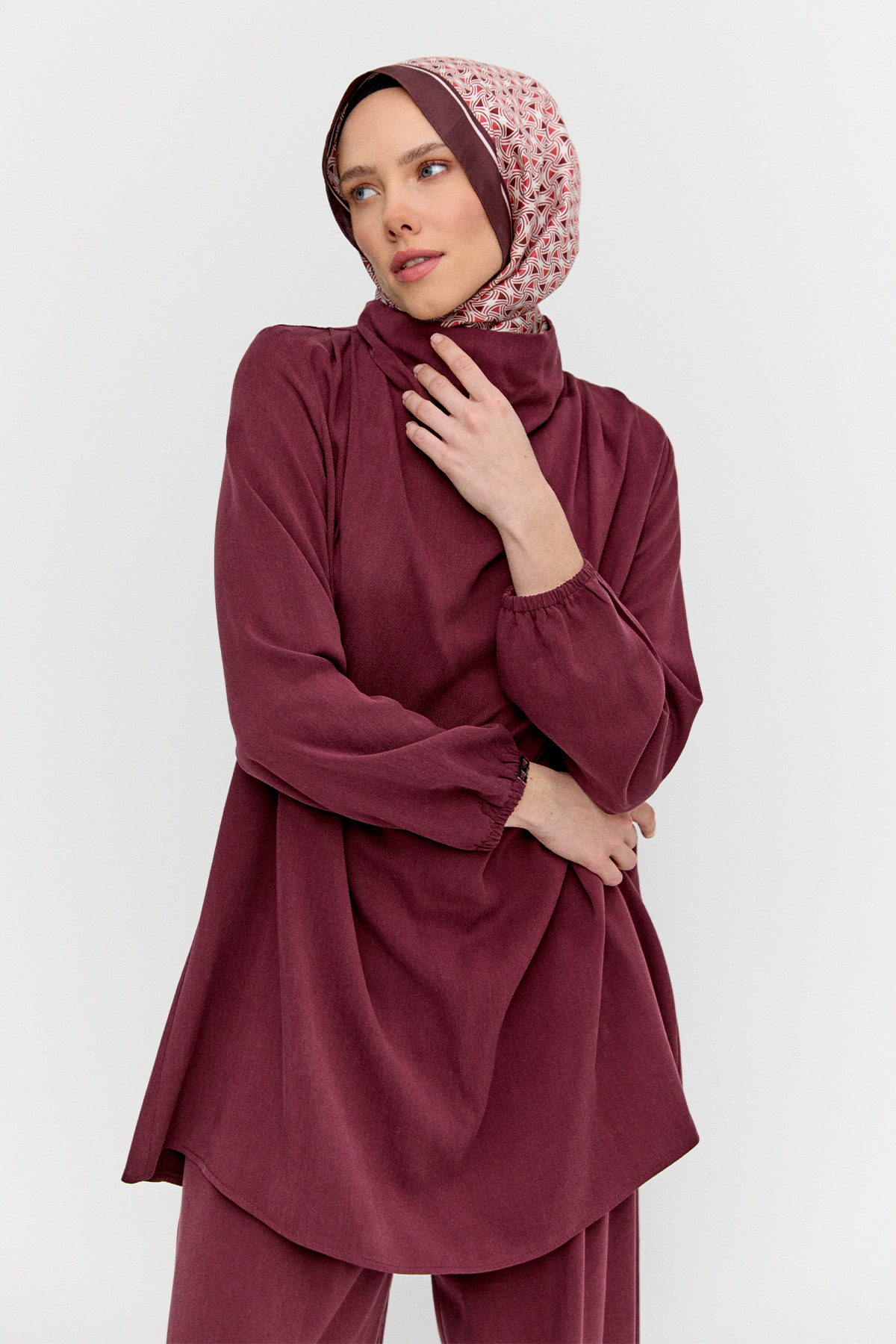 Degaje Yaka Tunik Pantolon Etek İkili Takım, Tesettür Giyim