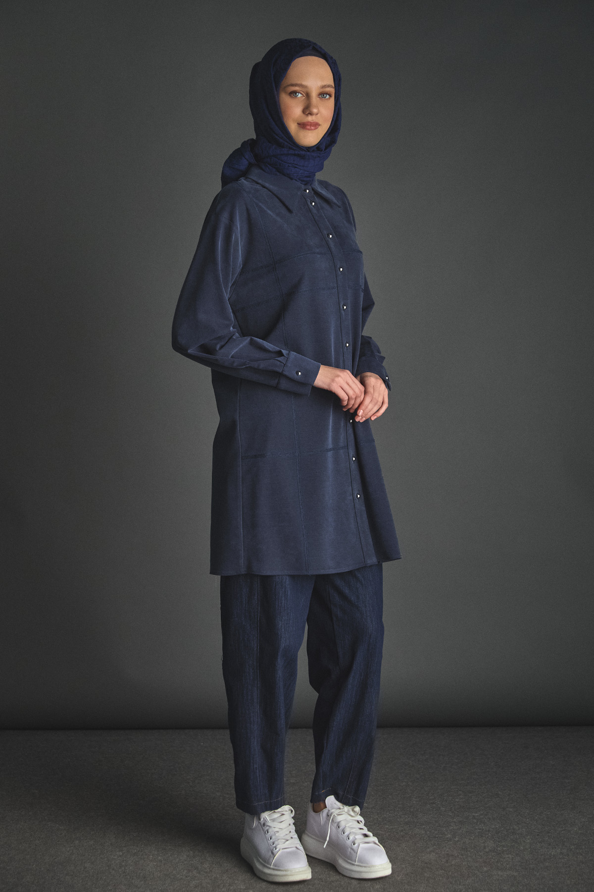 Spor Dikiş Gizli Patlı Lyocell Tunik