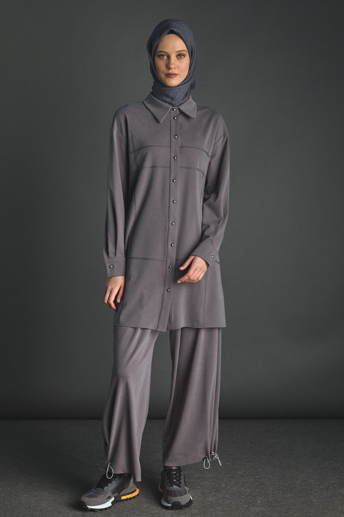 Spor Dikiş Gizli Patlı Lyocell Tunik