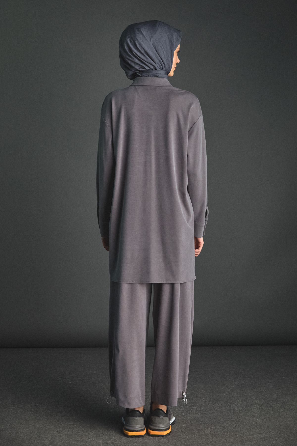 Spor Dikiş Gizli Patlı Lyocell Tunik