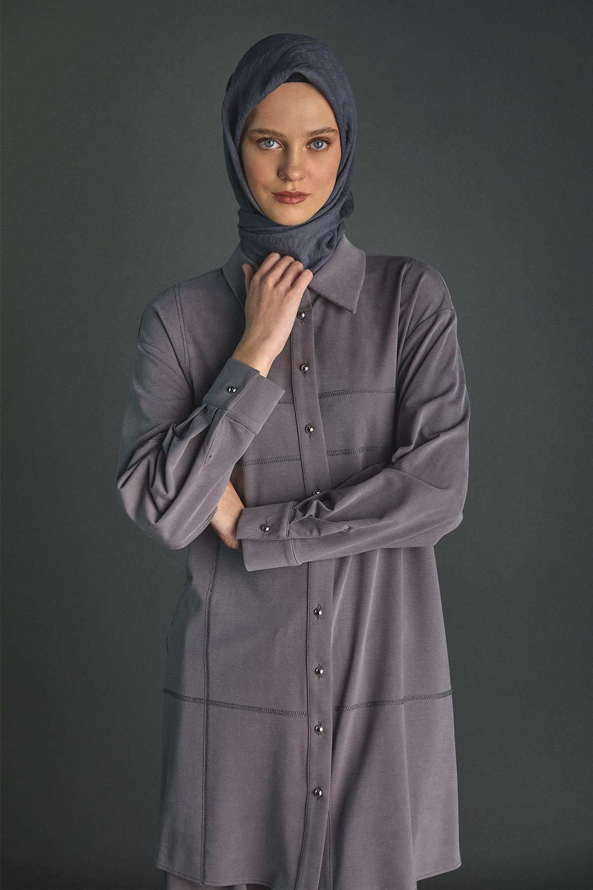 Spor Dikiş Gizli Patlı Lyocell Tunik