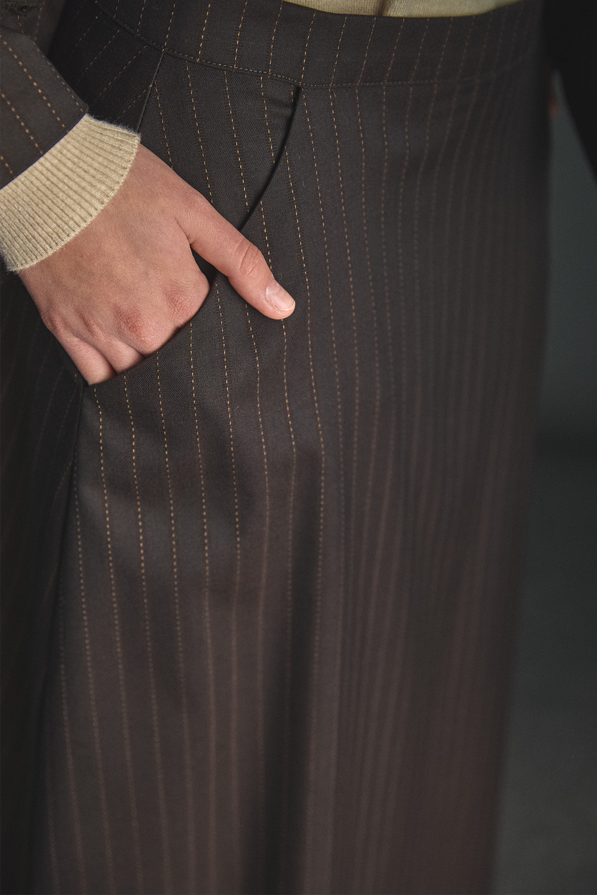 Kemerli Kruvaze Ceketli İkili Takım