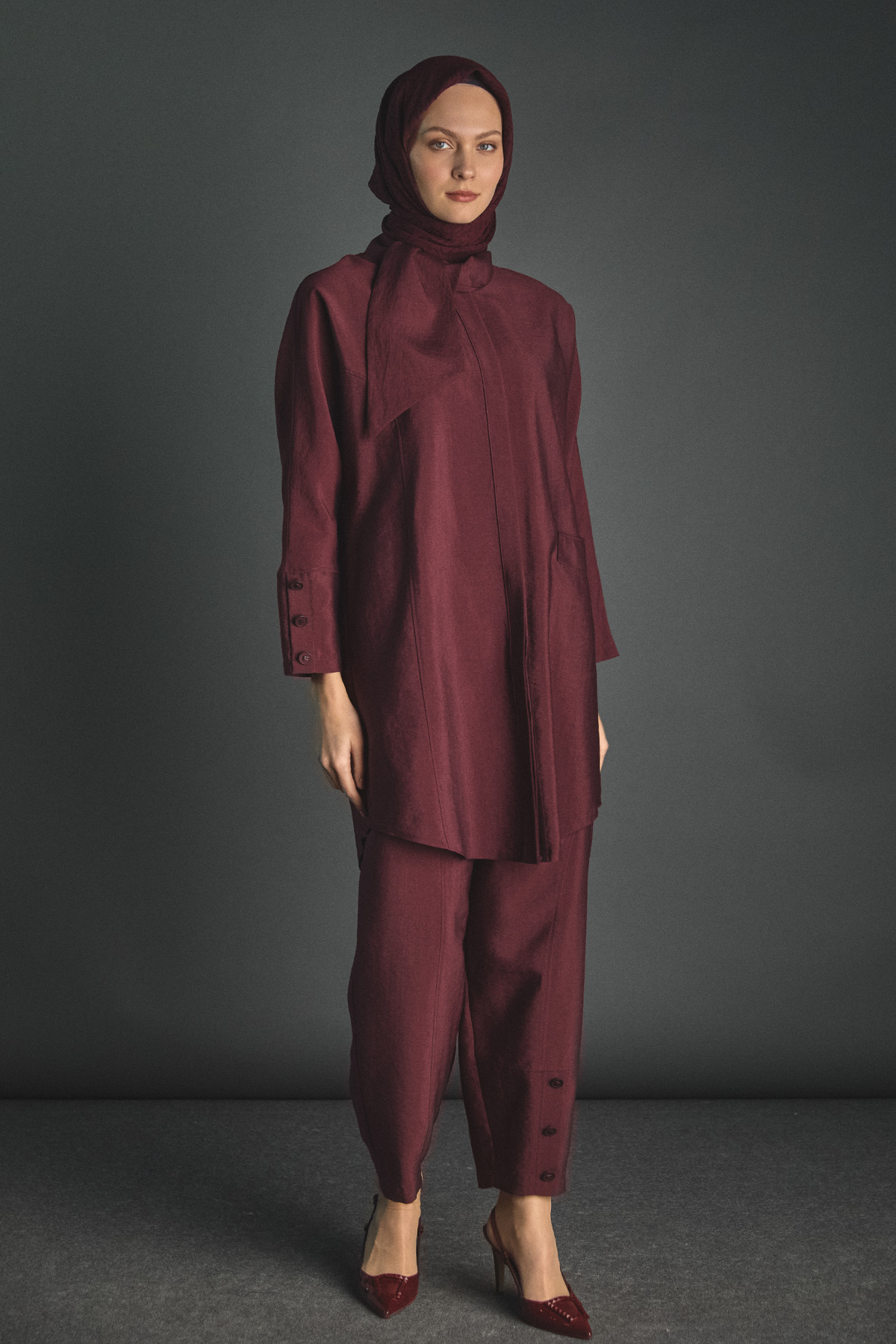 Fular Yakalı Şalvarlı İkili Takım