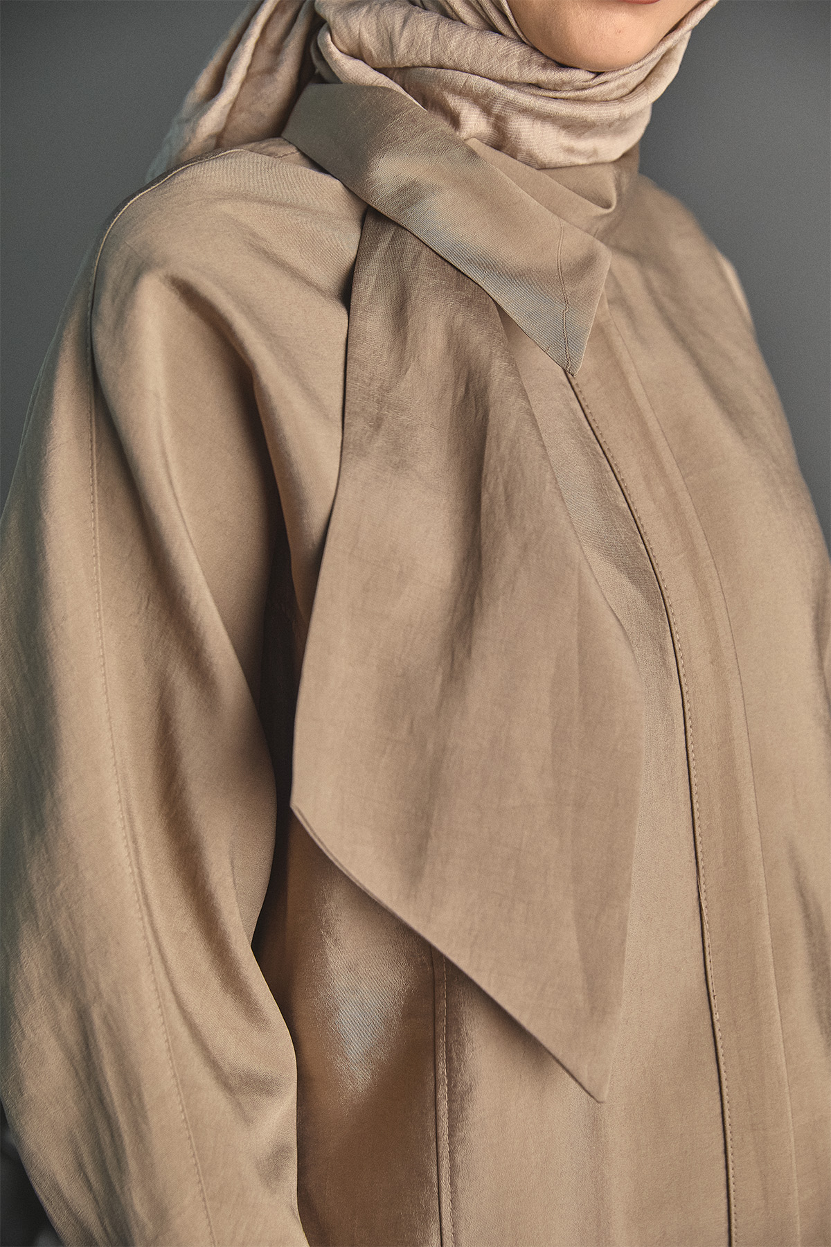 Fular Yakalı Şalvarlı İkili Takım