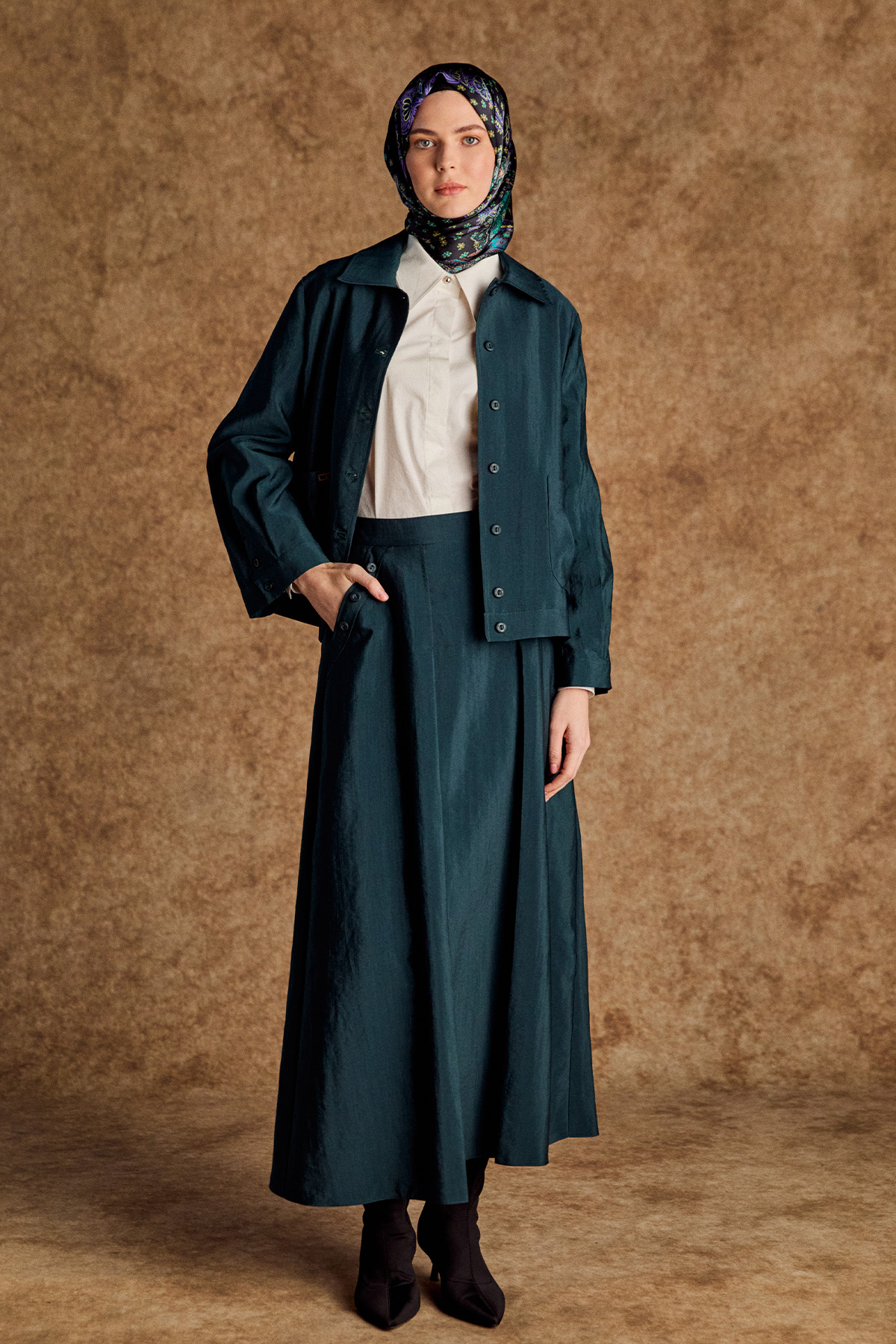 Pilikaşe Detaylı Paraşüt Takım