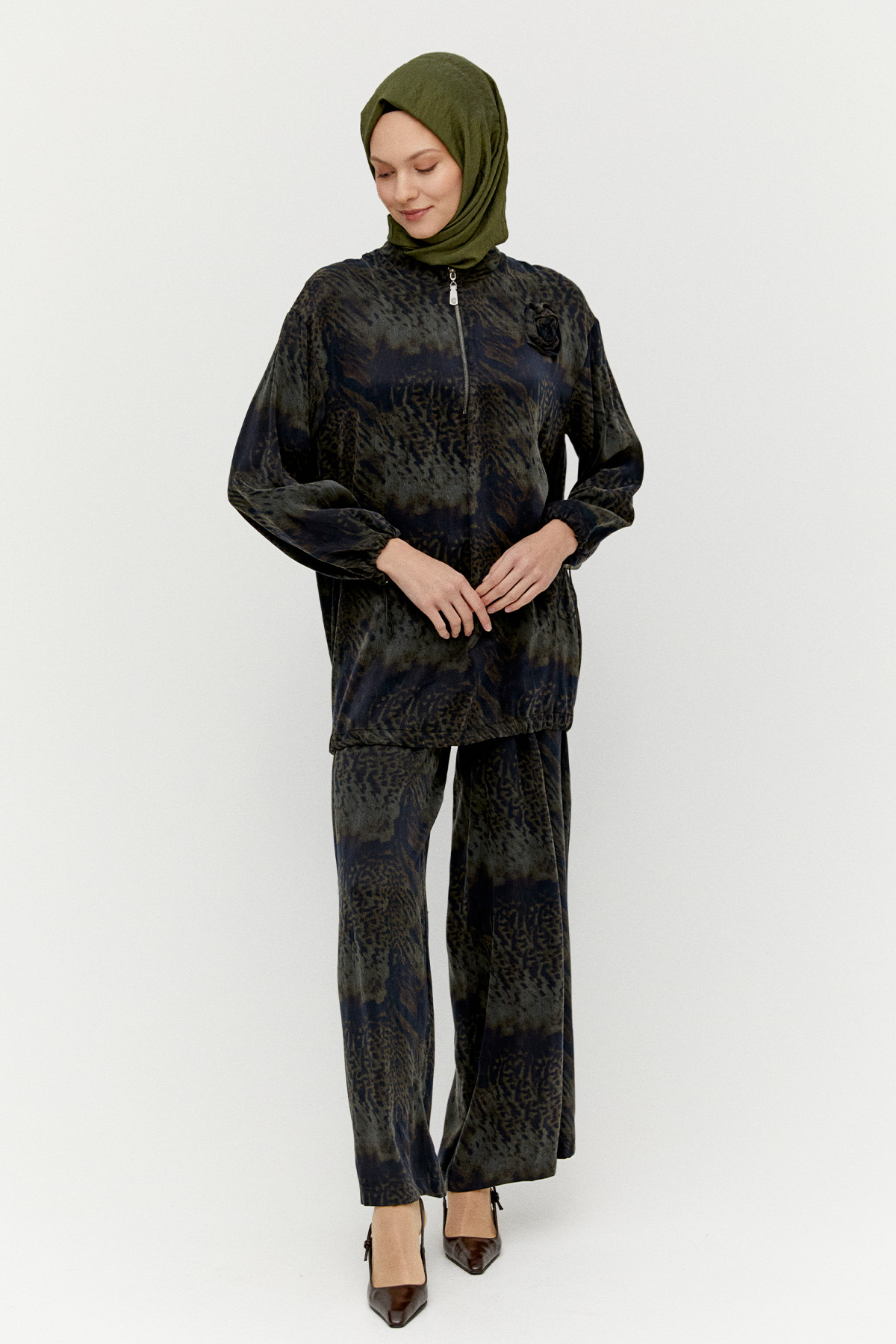 Desenli Rahat Kesim Lyocell İkili Takım