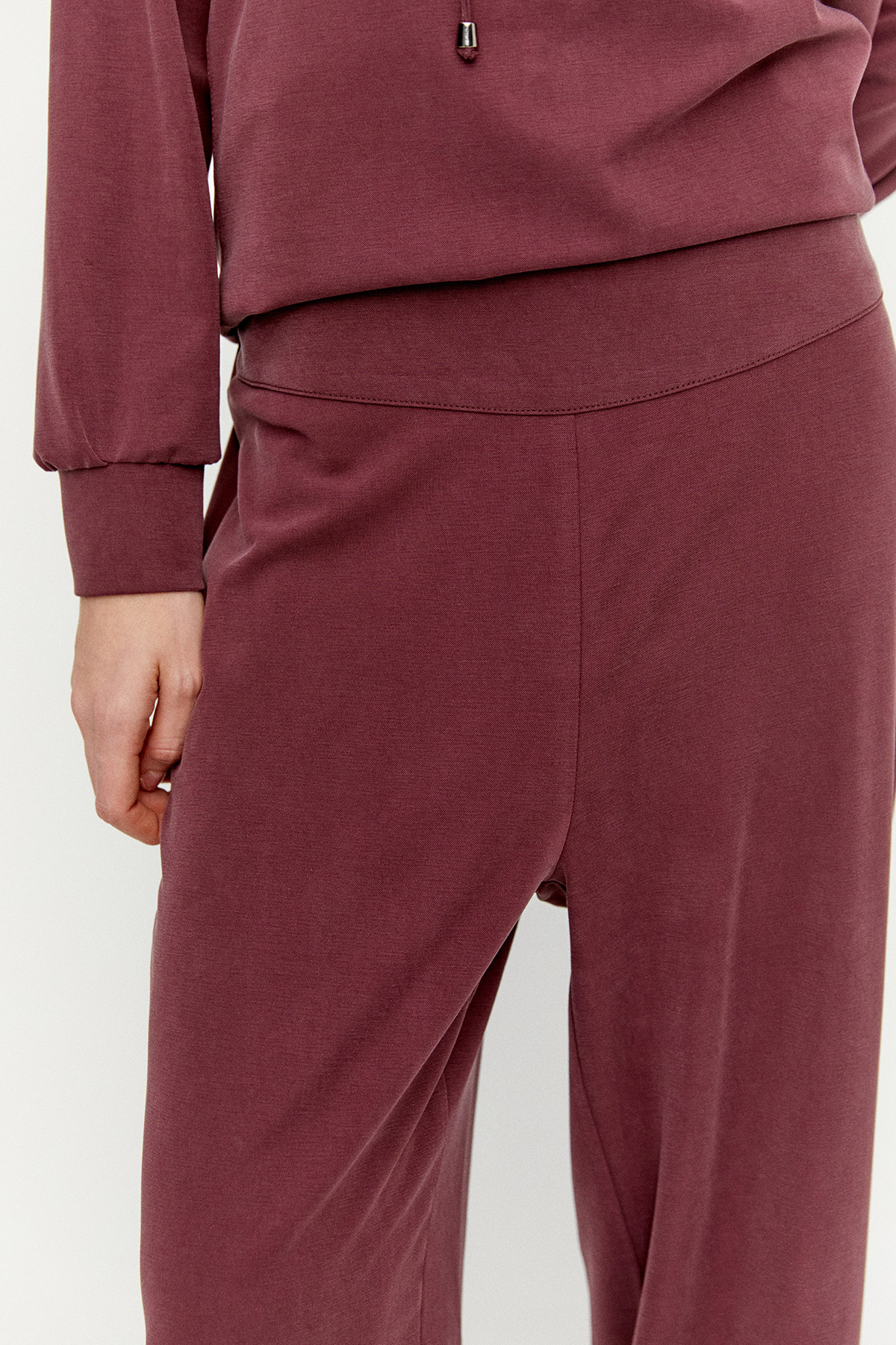 Zincir Detaylı Kuşgözlü İkili Takım