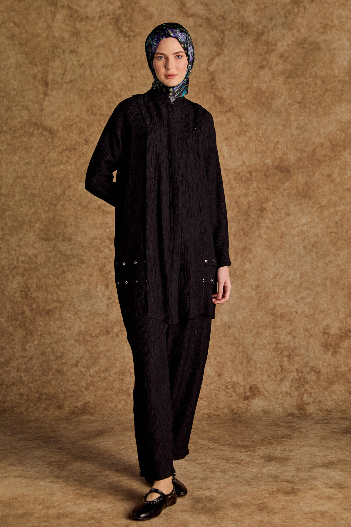 Kuşgözü Detaylı Dokulu İkili Takım