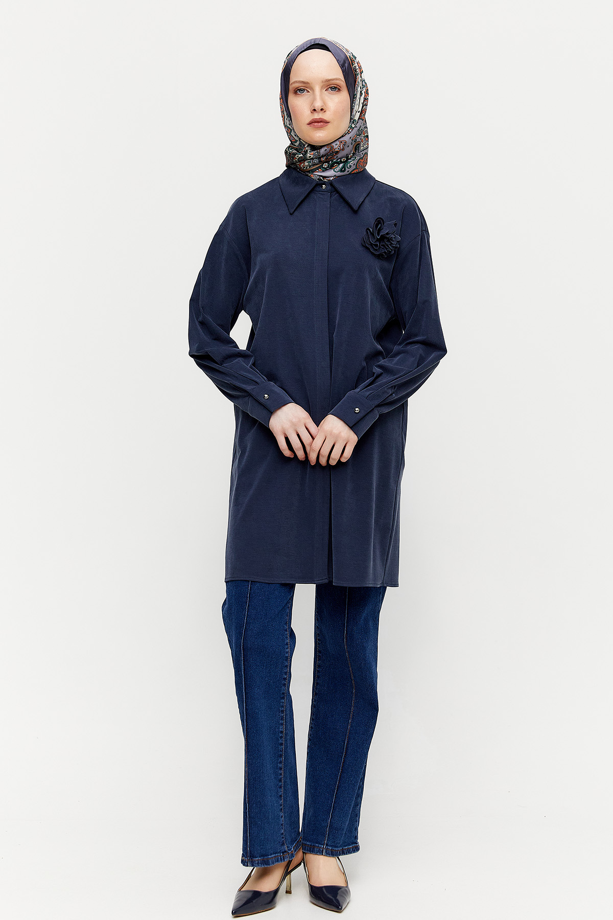 Broşlu Tunik