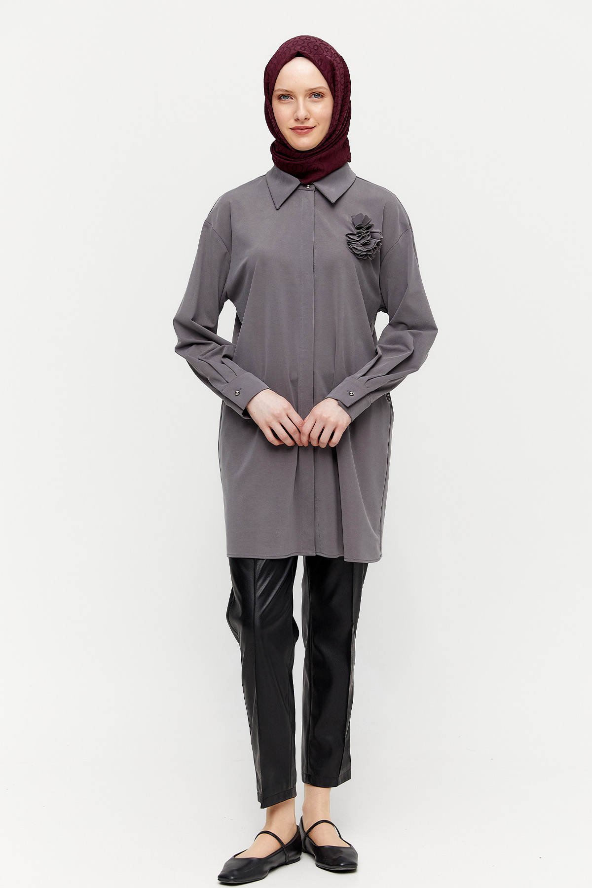 Broşlu Tunik
