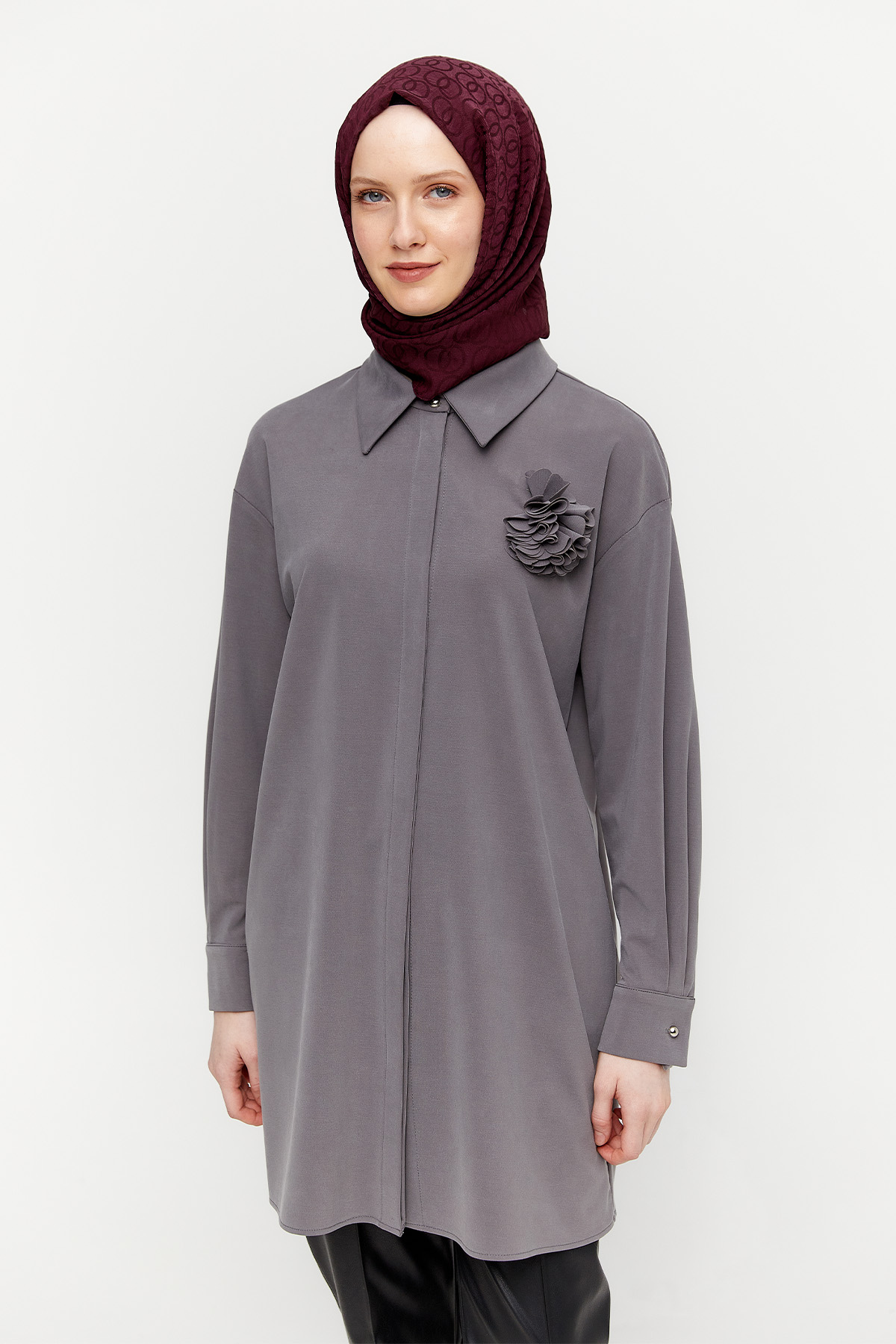 Broşlu Tunik