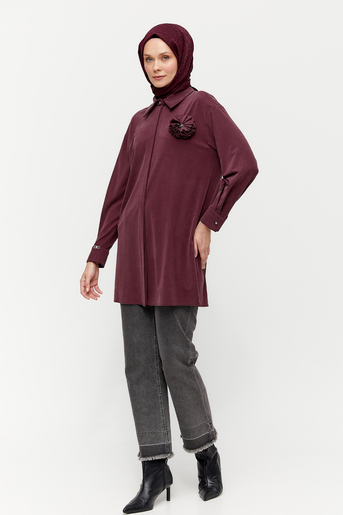 Broşlu Tunik