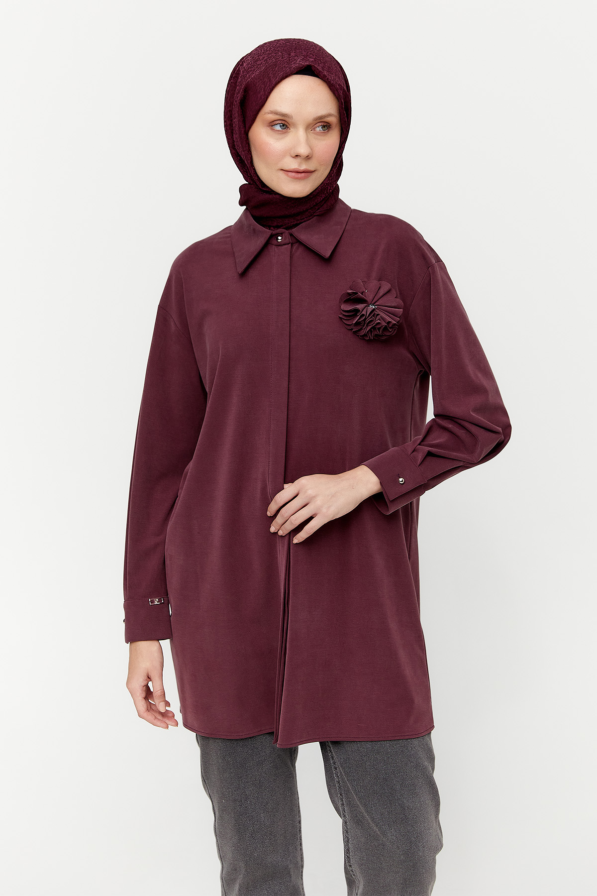 Broşlu Tunik