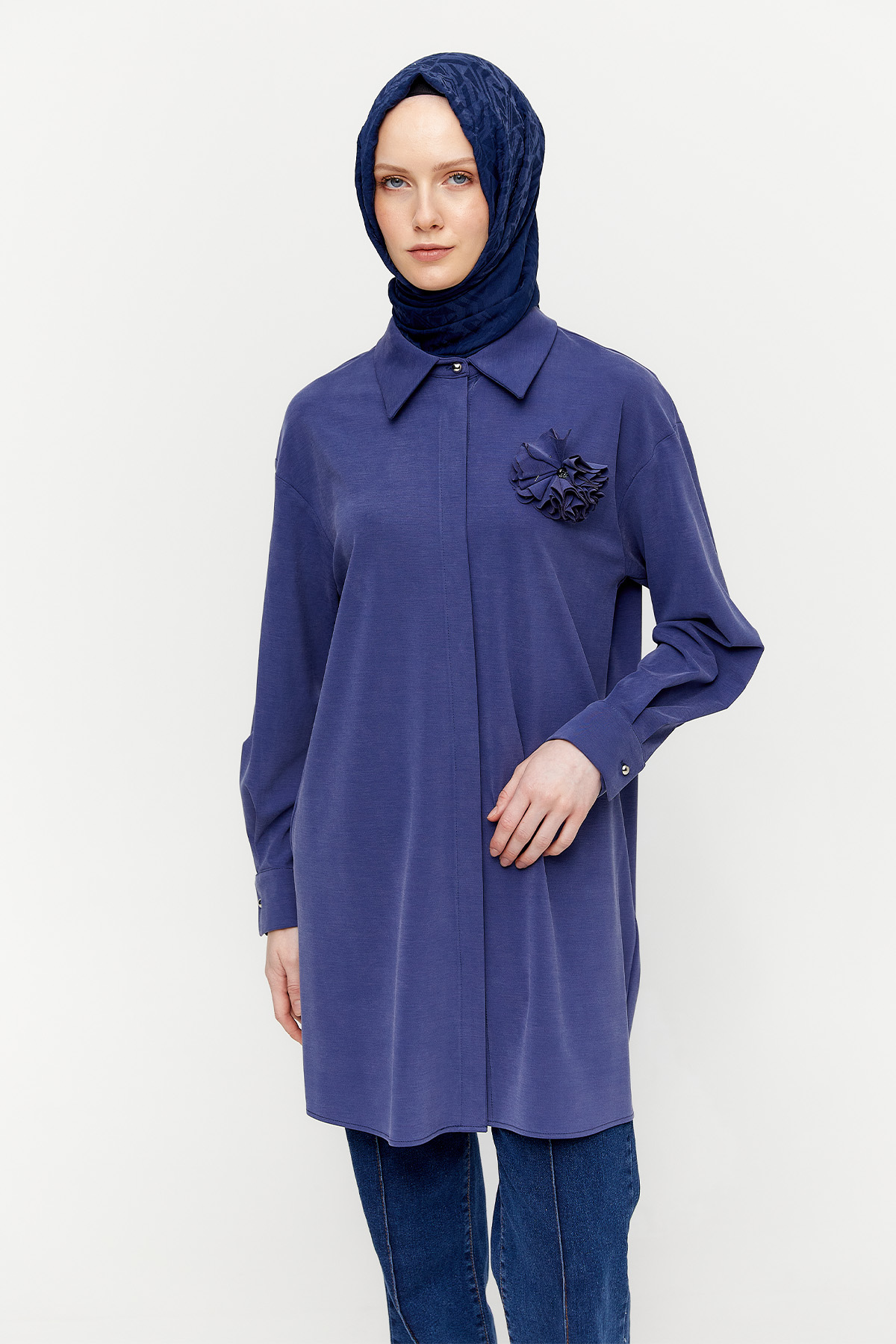 Broşlu Tunik