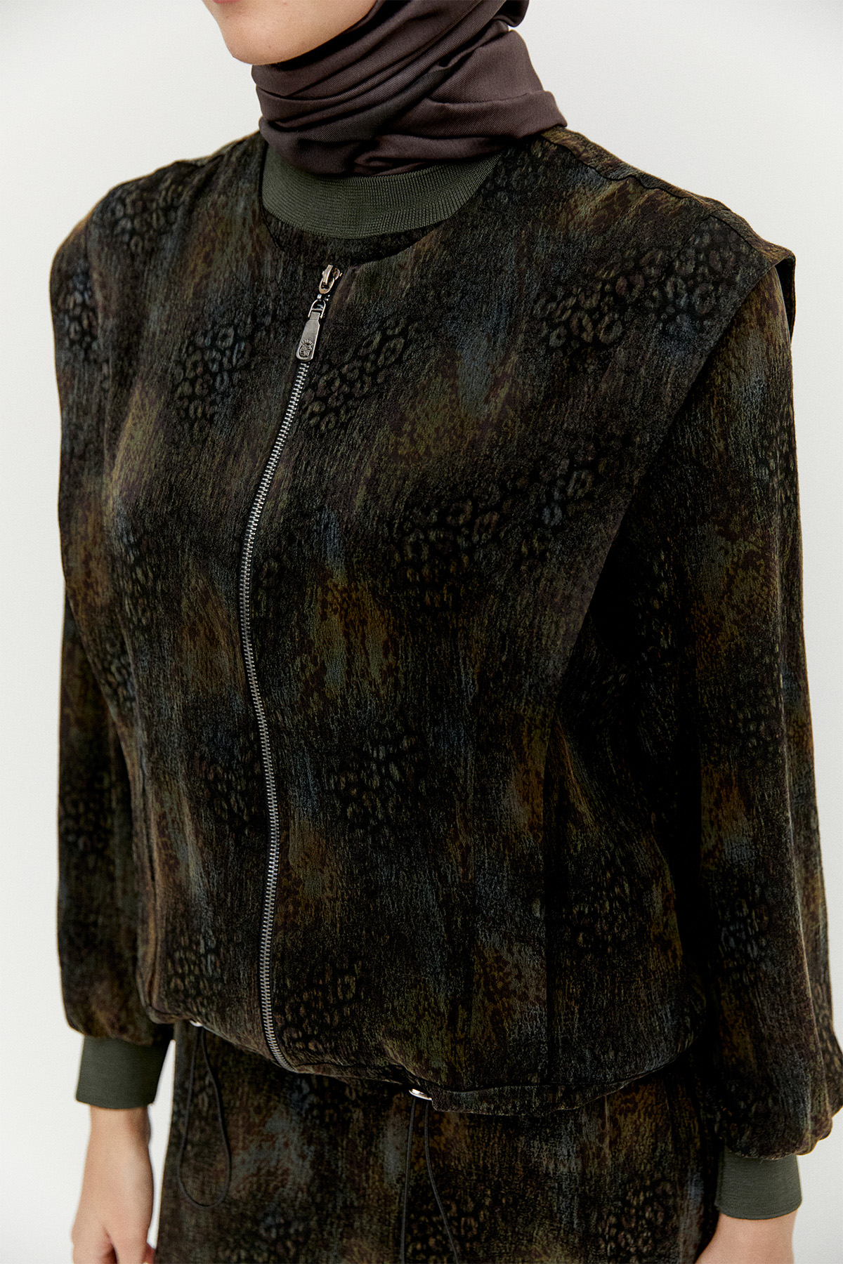 Yelekli Elbiseli İkili Takım