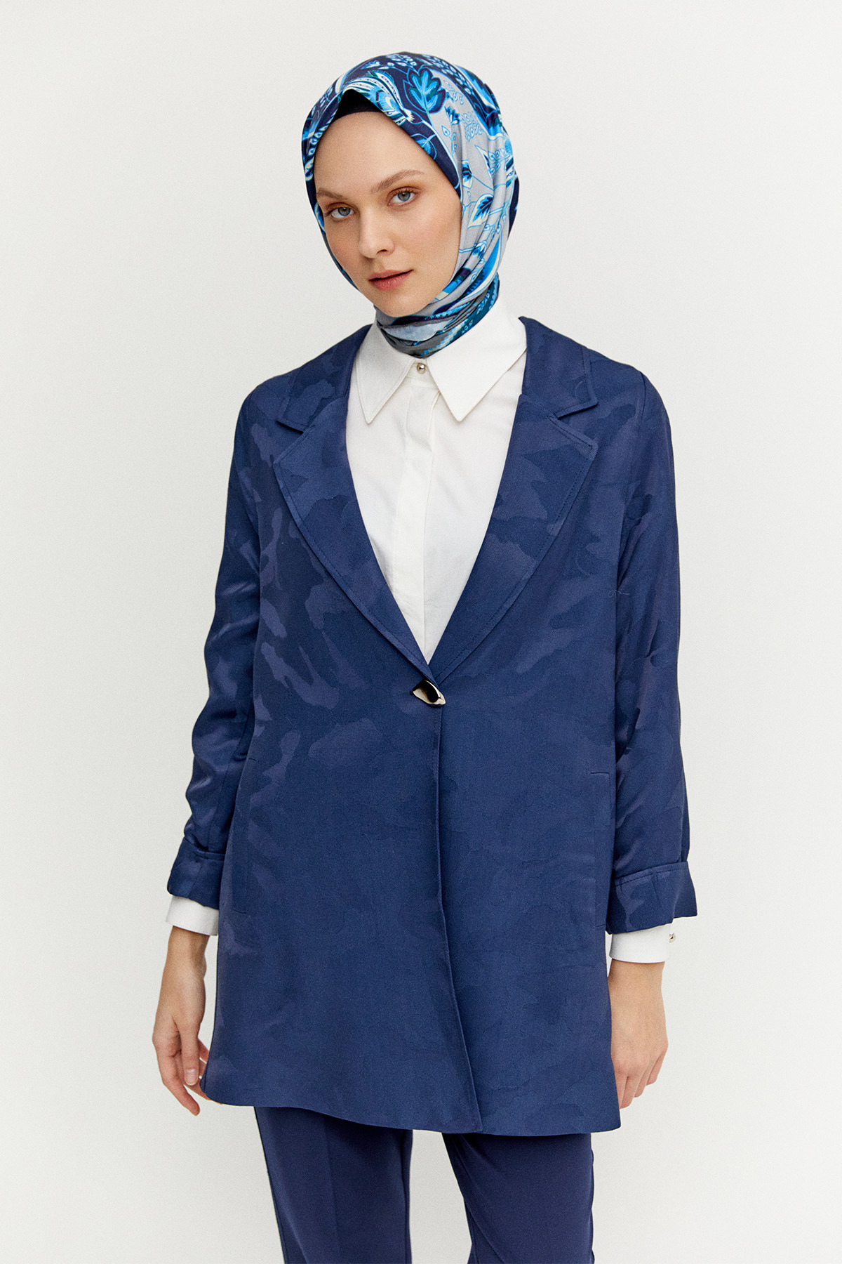 Desenli Mono Kapamalı Ceket