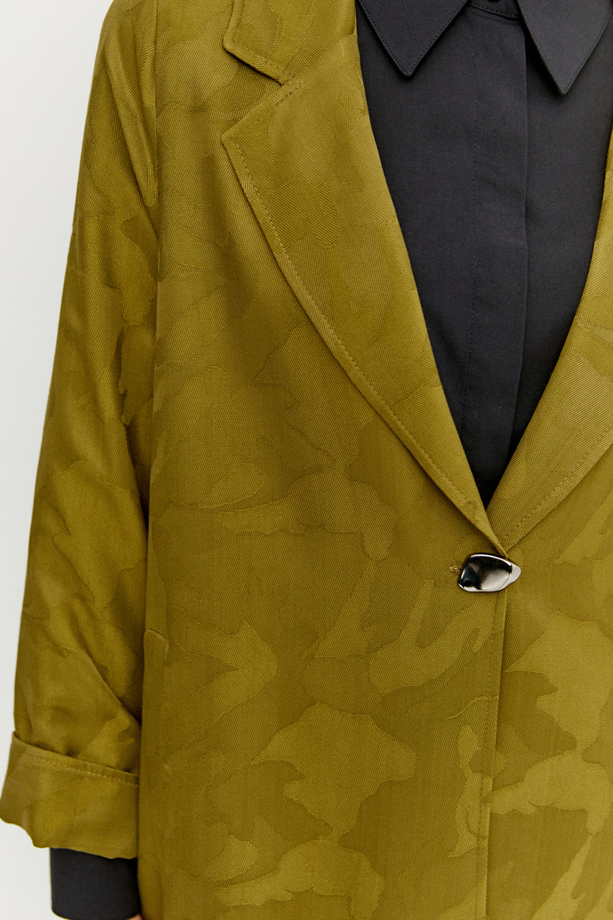 Desenli Mono Kapamalı Ceket