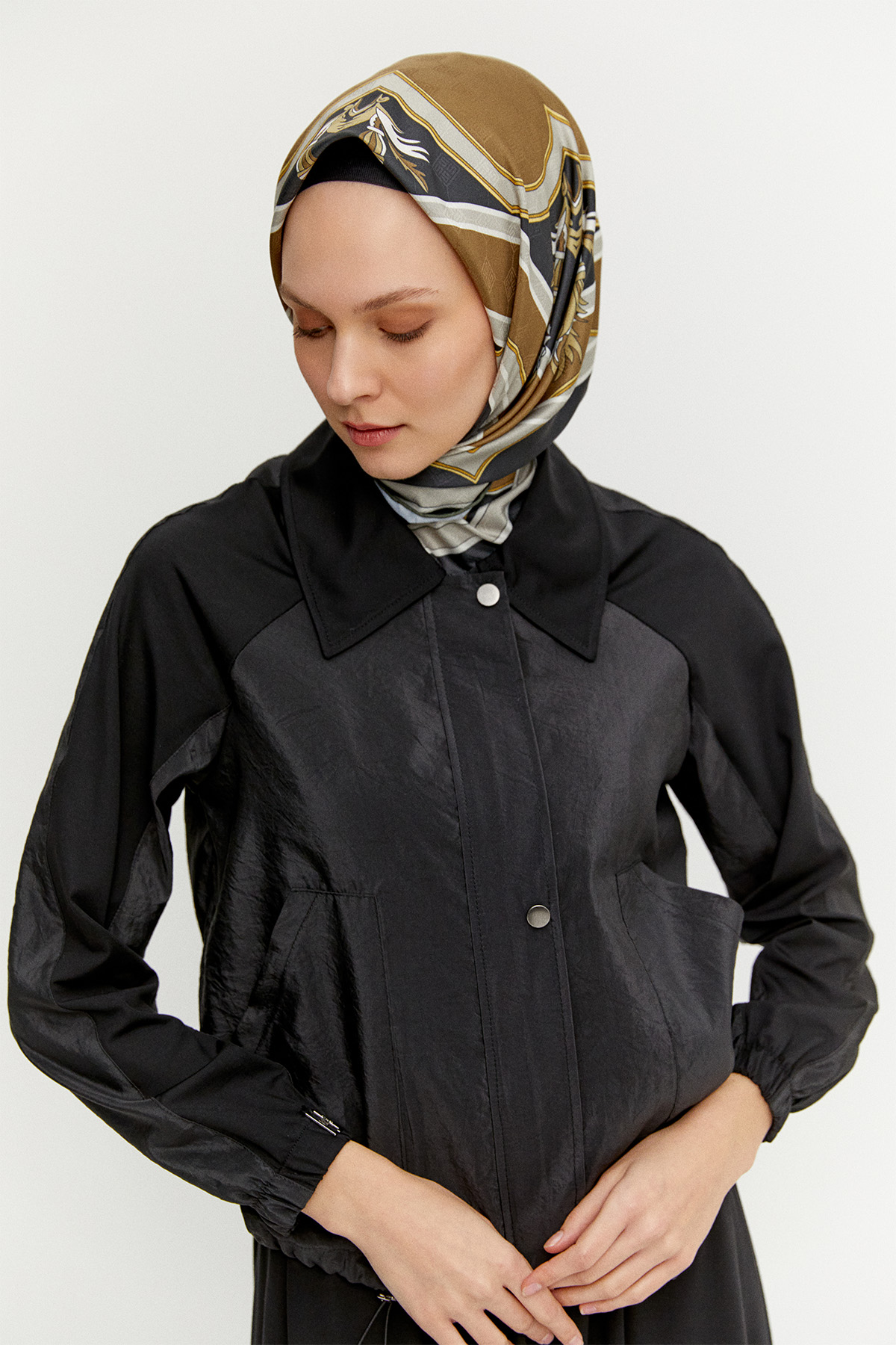 Şömiziye Yaka Çift Kumaş İkili Takım