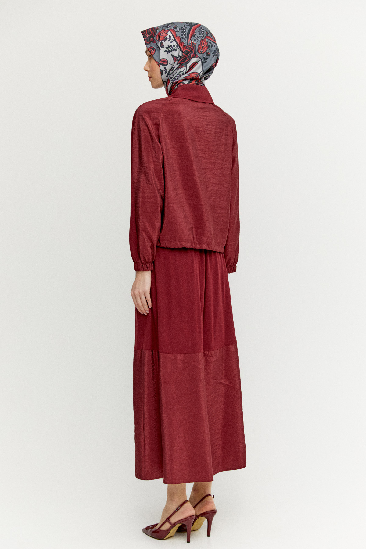 Şömiziye Yaka Çift Kumaş İkili Takım