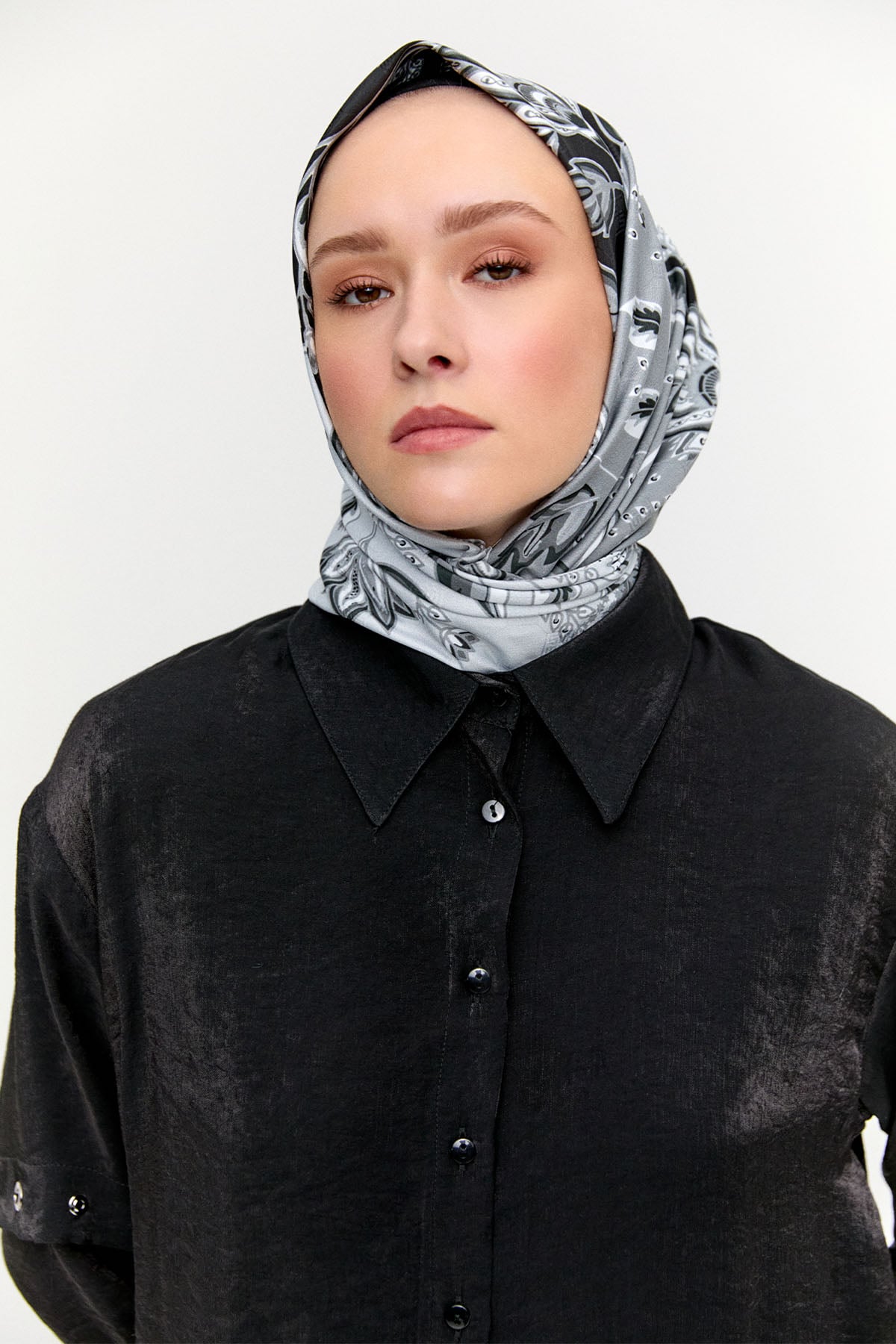 Kuşgözülü Jakarlı İkili Takım, Tesettür Giyim