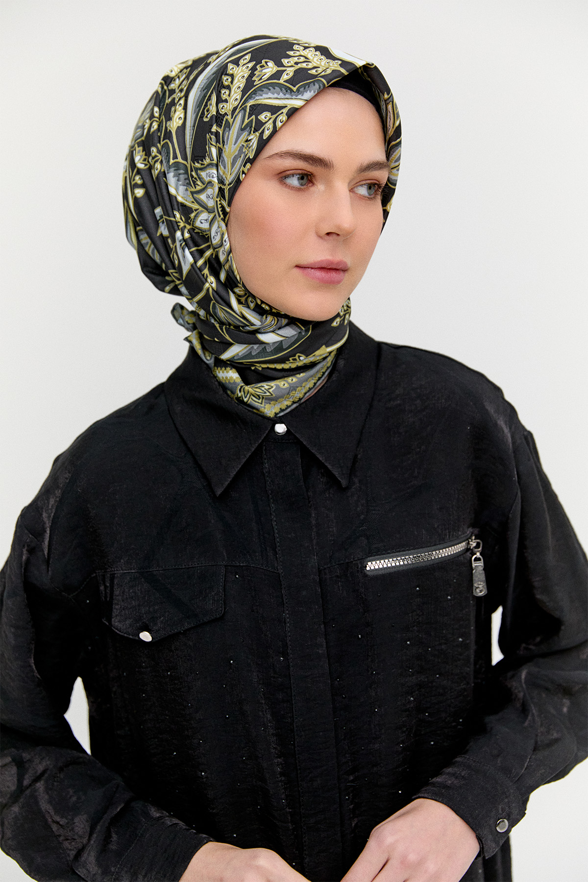 Desenli İlik Düğme Kapamalı Tunik, Tesettür Giyim