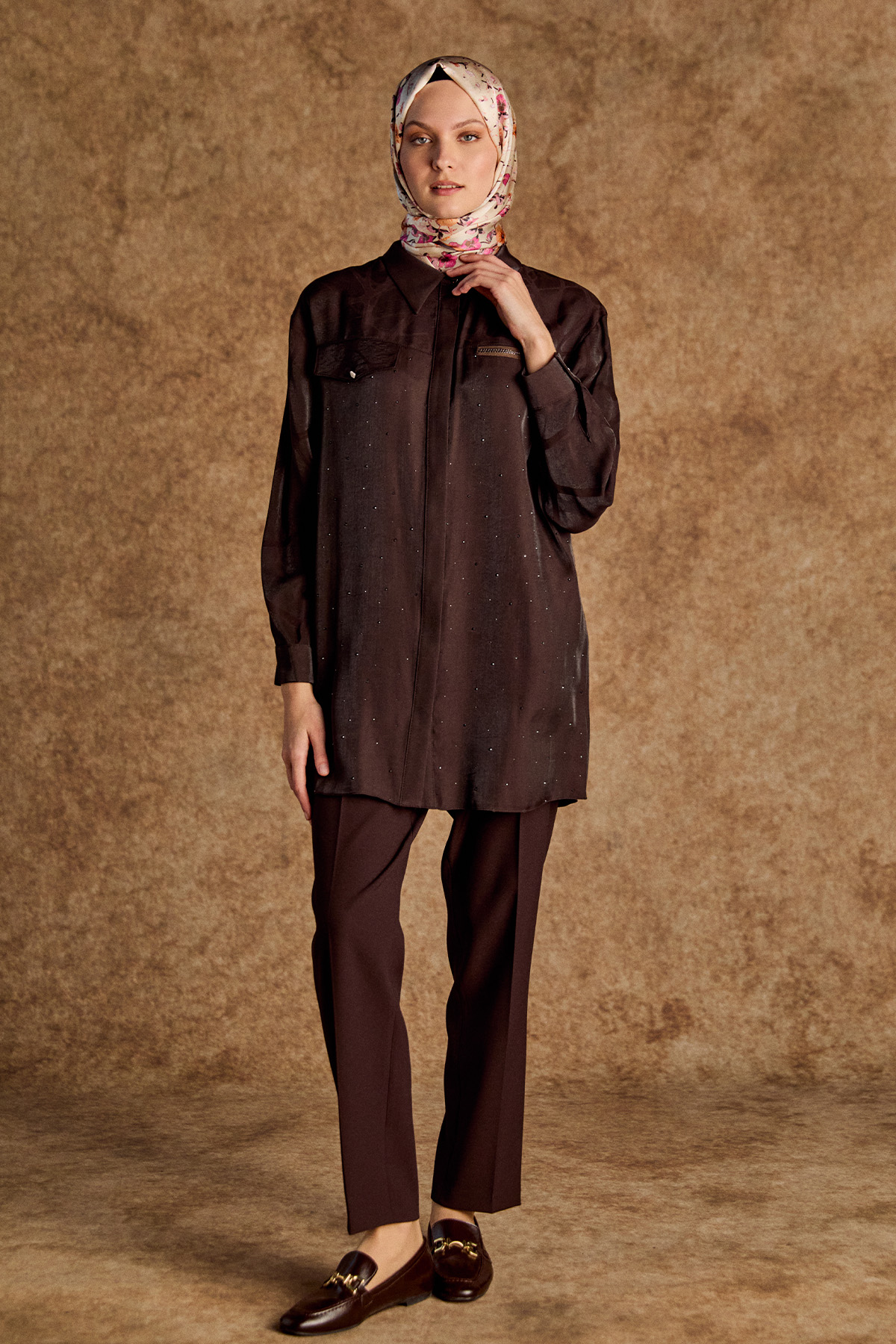 Desenli İlik Düğme Kapamalı Tunik