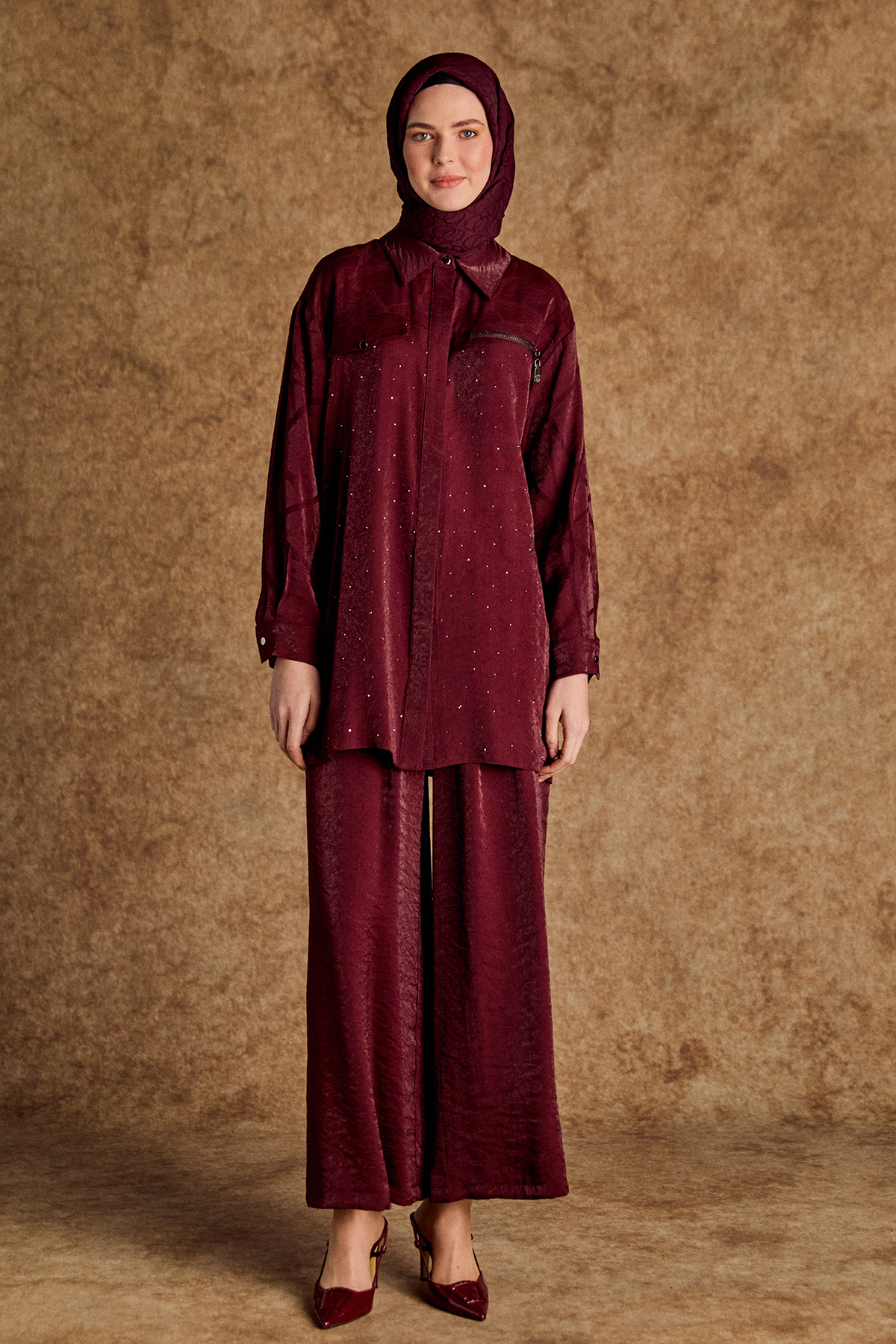 Desenli İlik Düğme Kapamalı Tunik