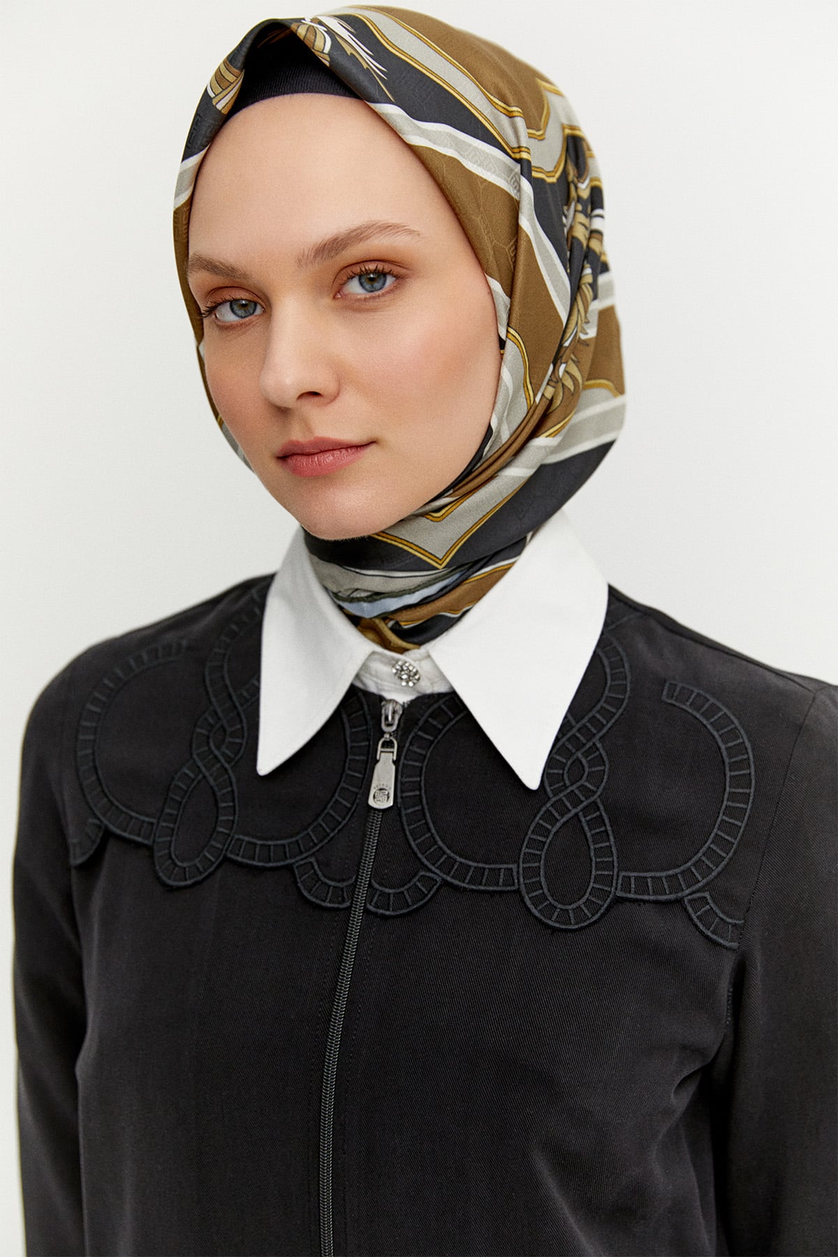 Nakış Desenli İkili Takım