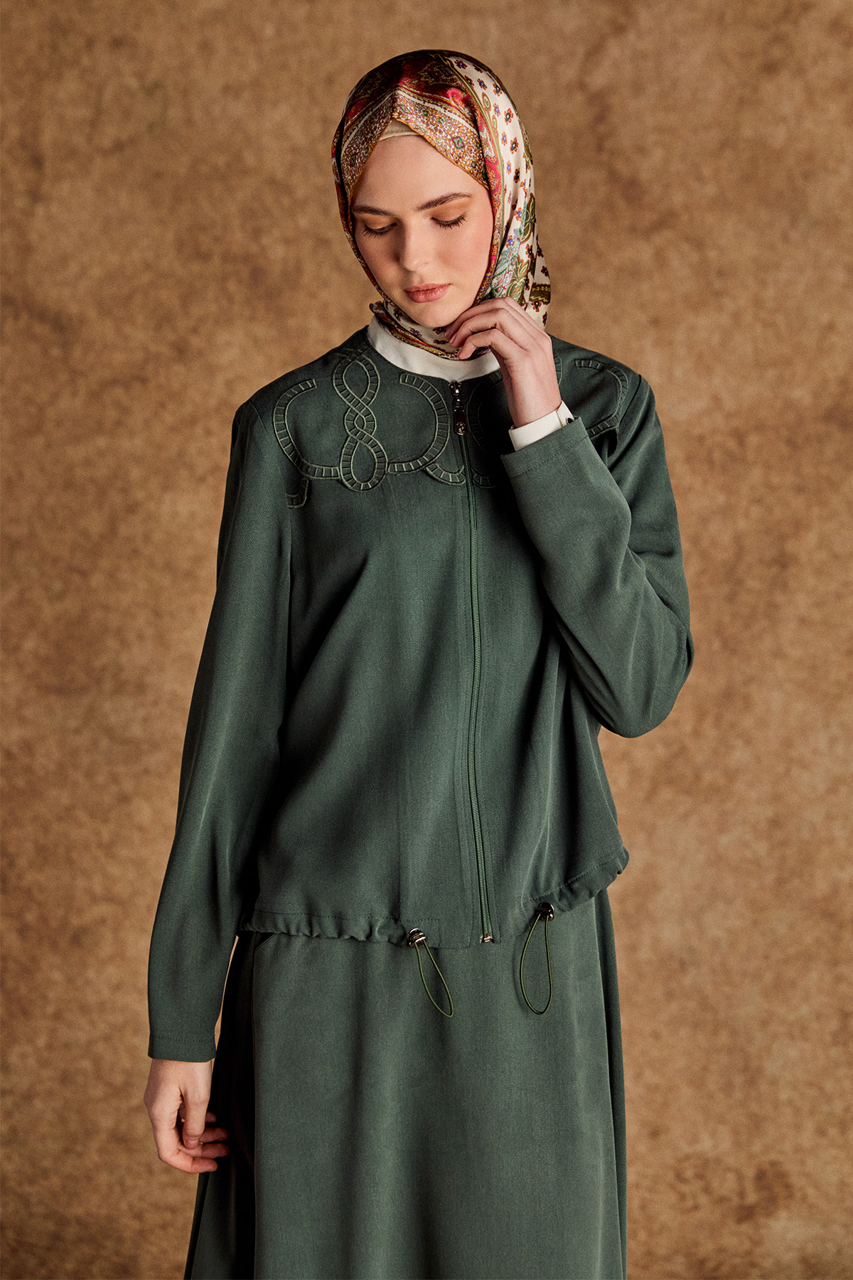 Nakış Desenli İkili Takım