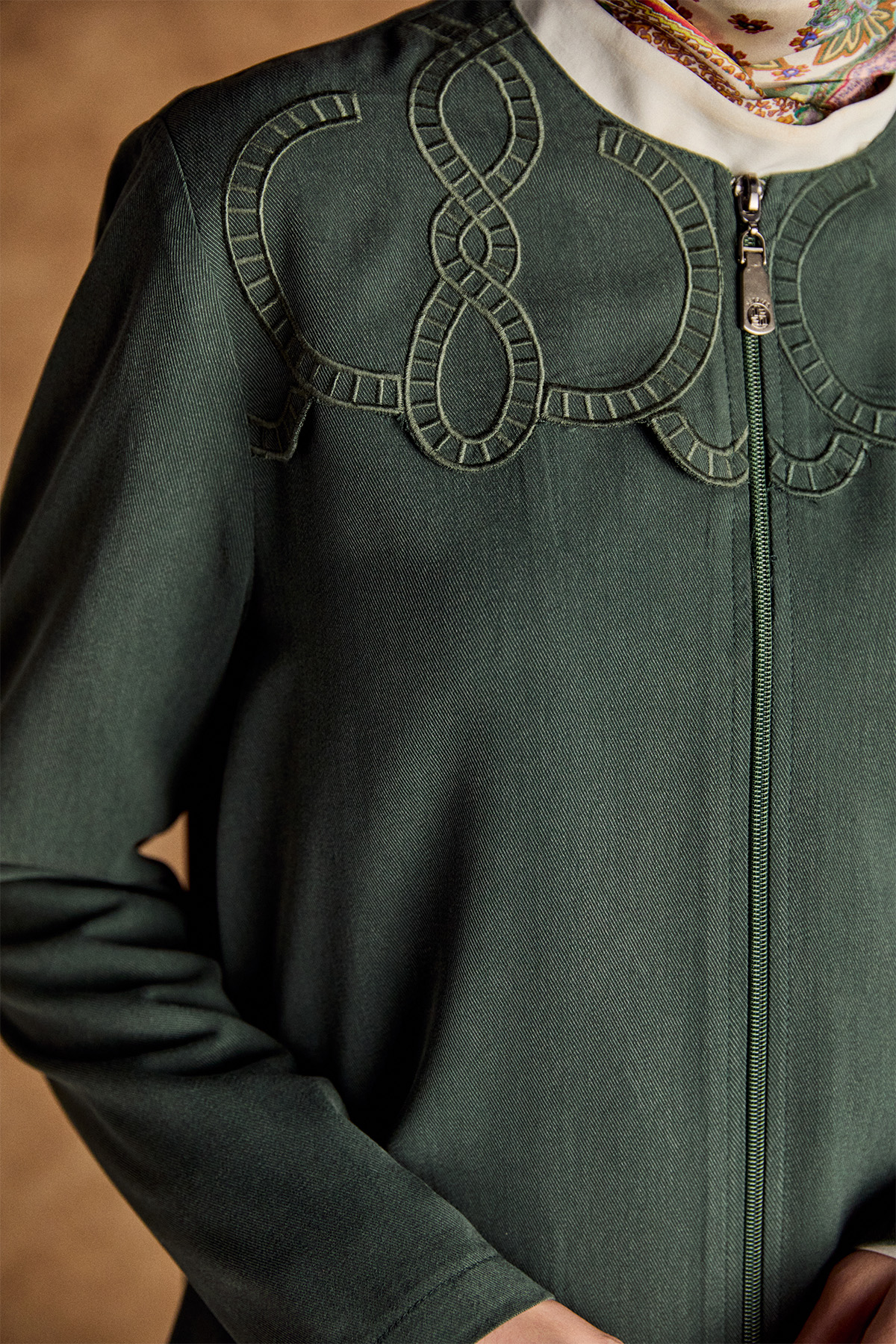 Nakış Desenli İkili Takım