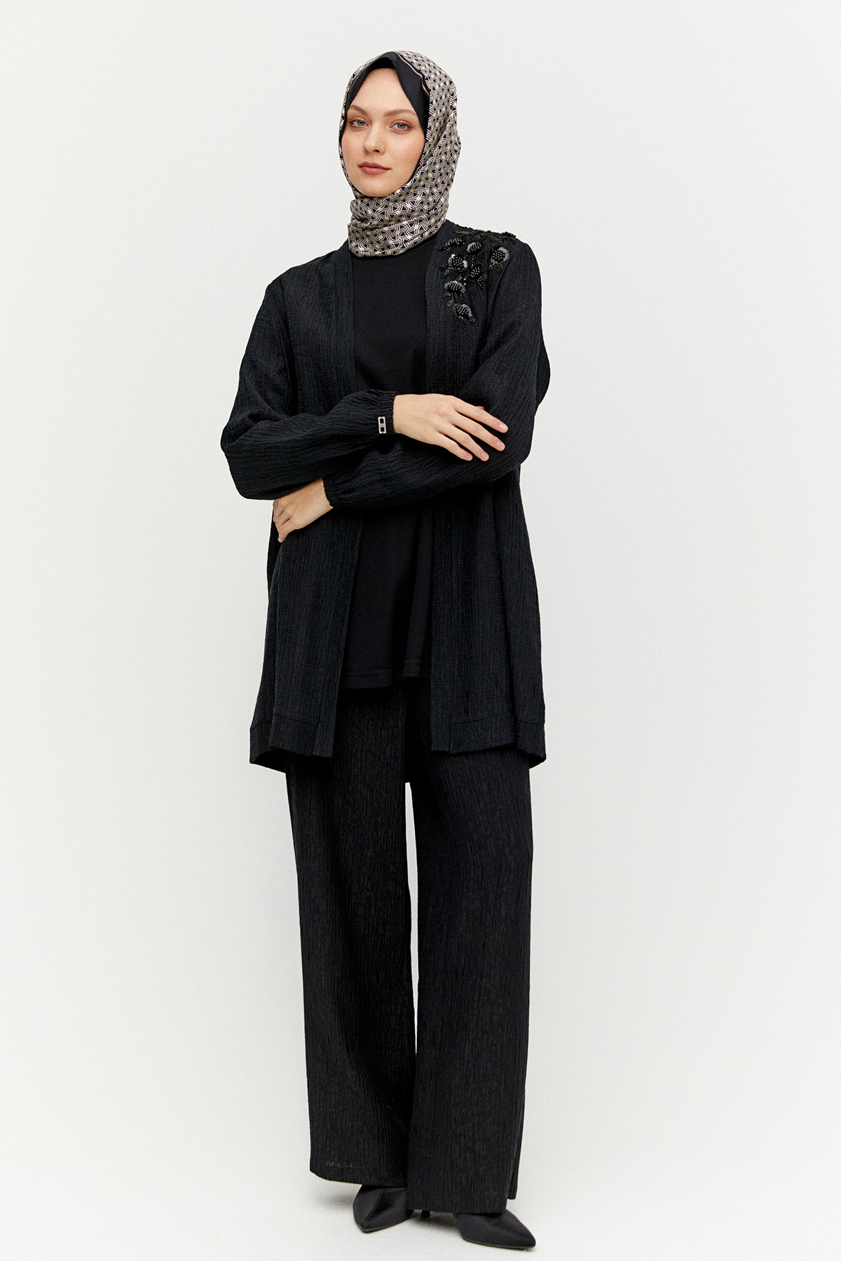 Dokulu Üçlü Takım