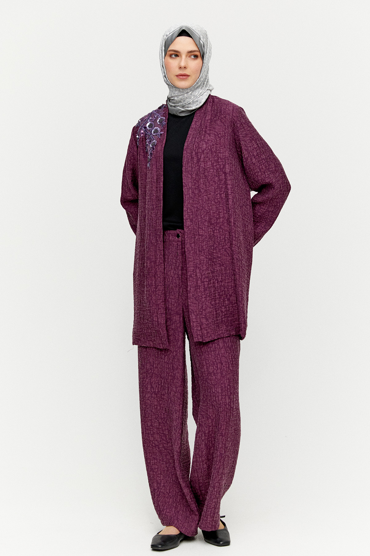 Dokulu Üçlü Takım