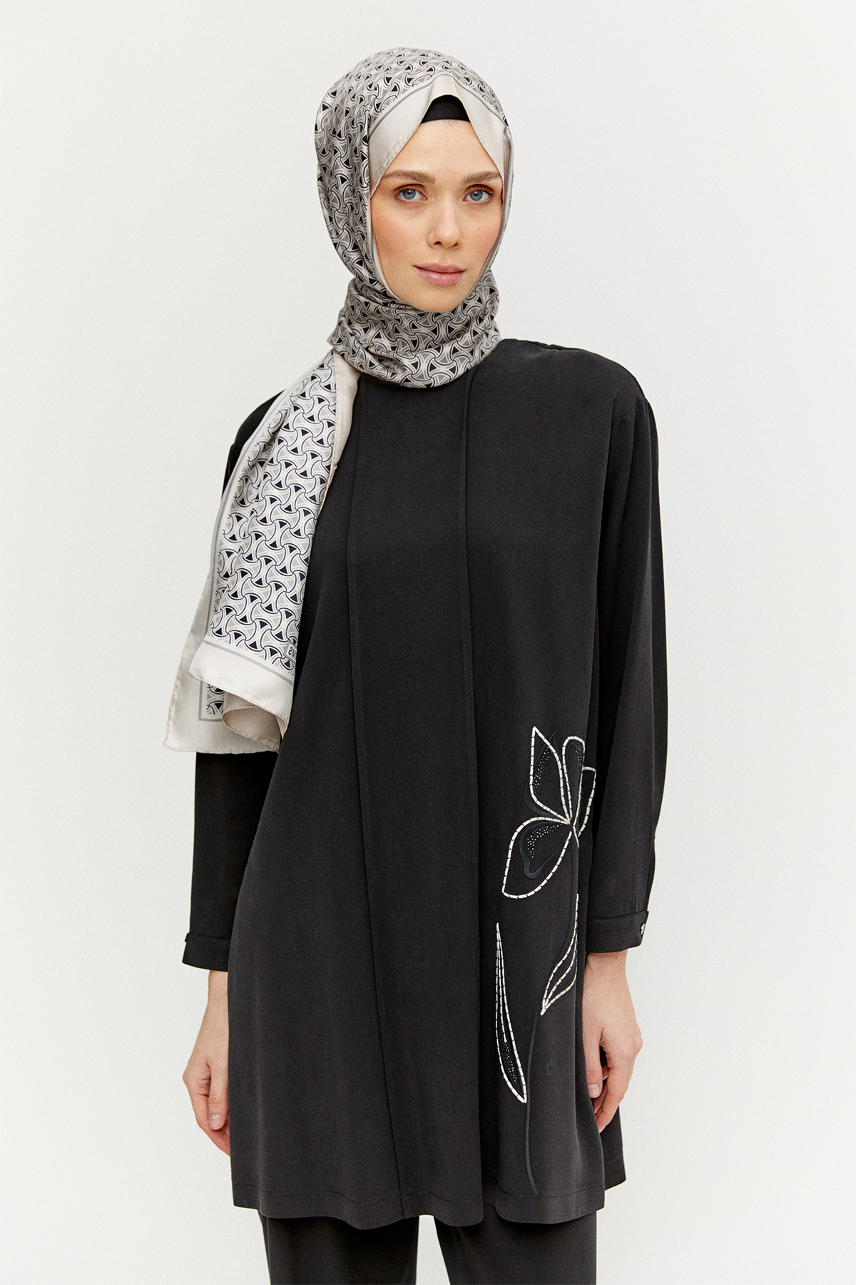 Çiçek Nakışlı Nervürlü İkili Takım, Tesettür Giyim