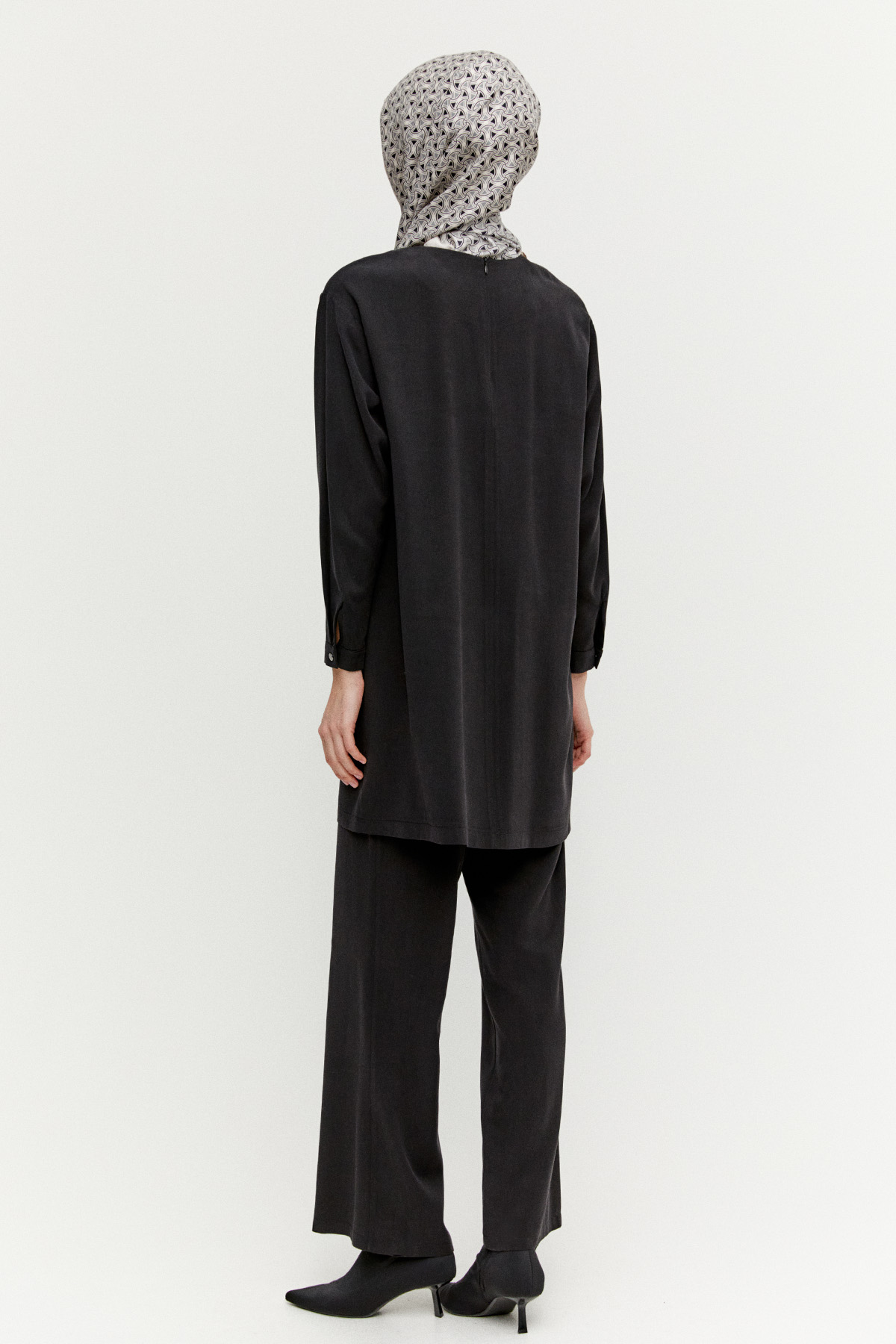 Çiçek Nakışlı Nervürlü İkili Takım, Tesettür Giyim