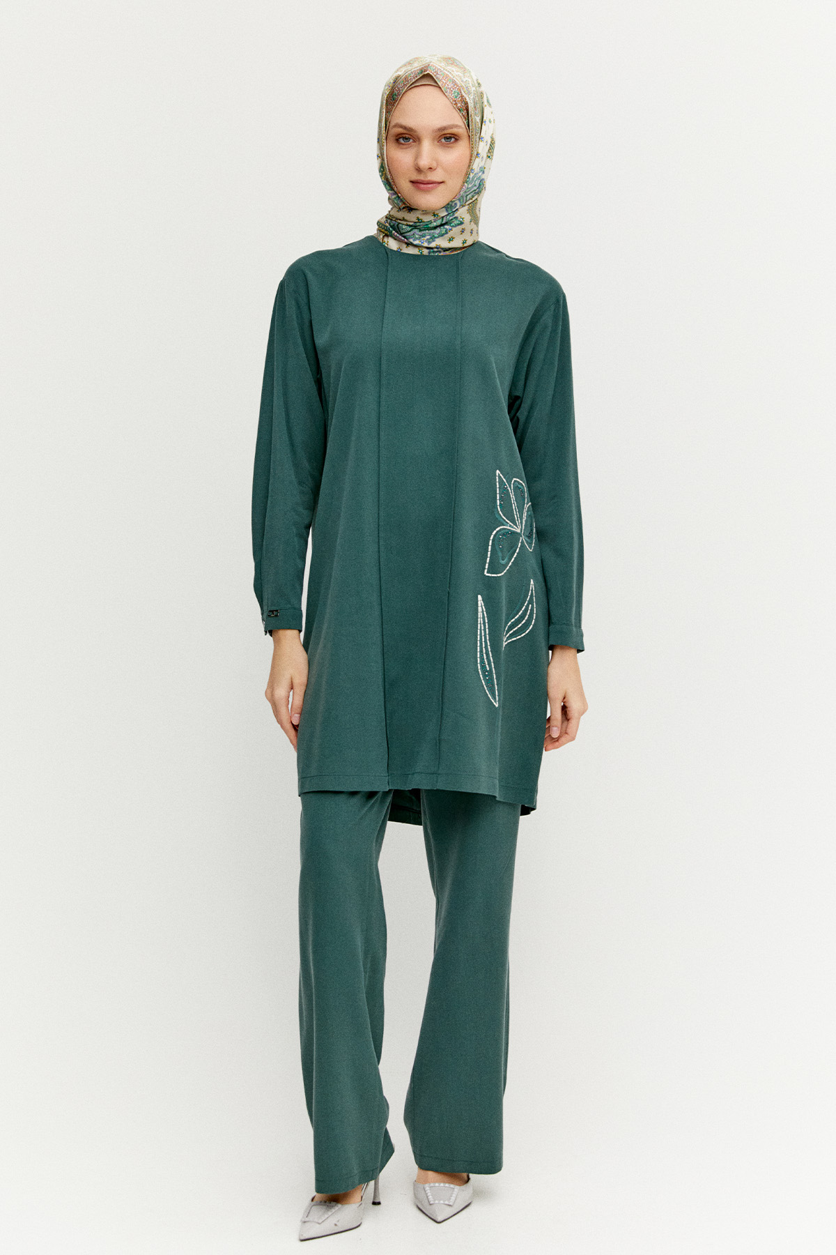 Çiçek Nakışlı Nervürlü İkili Takım, Tesettür Giyim