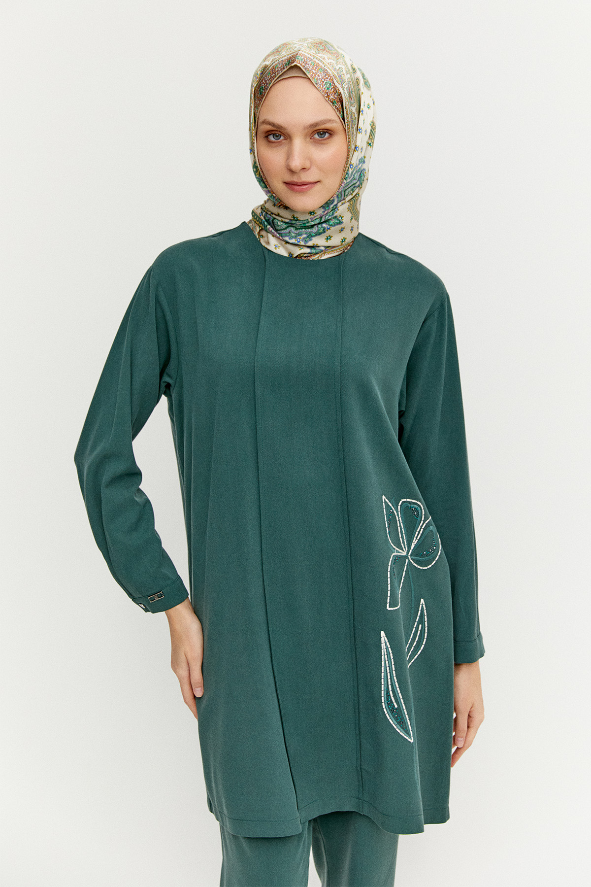 Çiçek Nakışlı Nervürlü İkili Takım, Tesettür Giyim