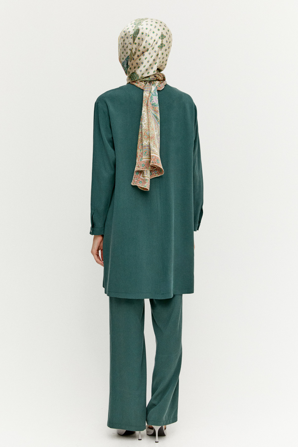 Çiçek Nakışlı Nervürlü İkili Takım, Tesettür Giyim