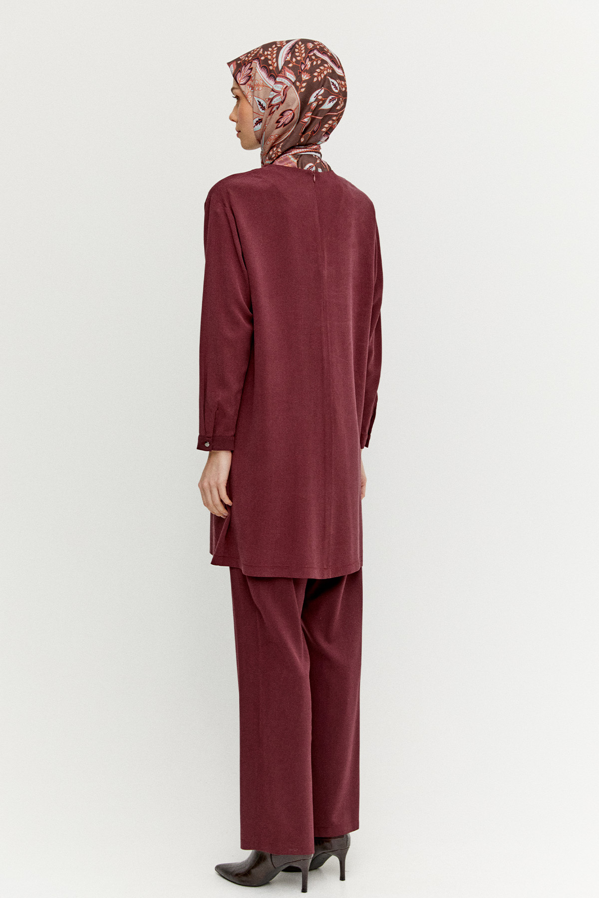 Çiçek Nakışlı Nervürlü İkili Takım, Tesettür Giyim